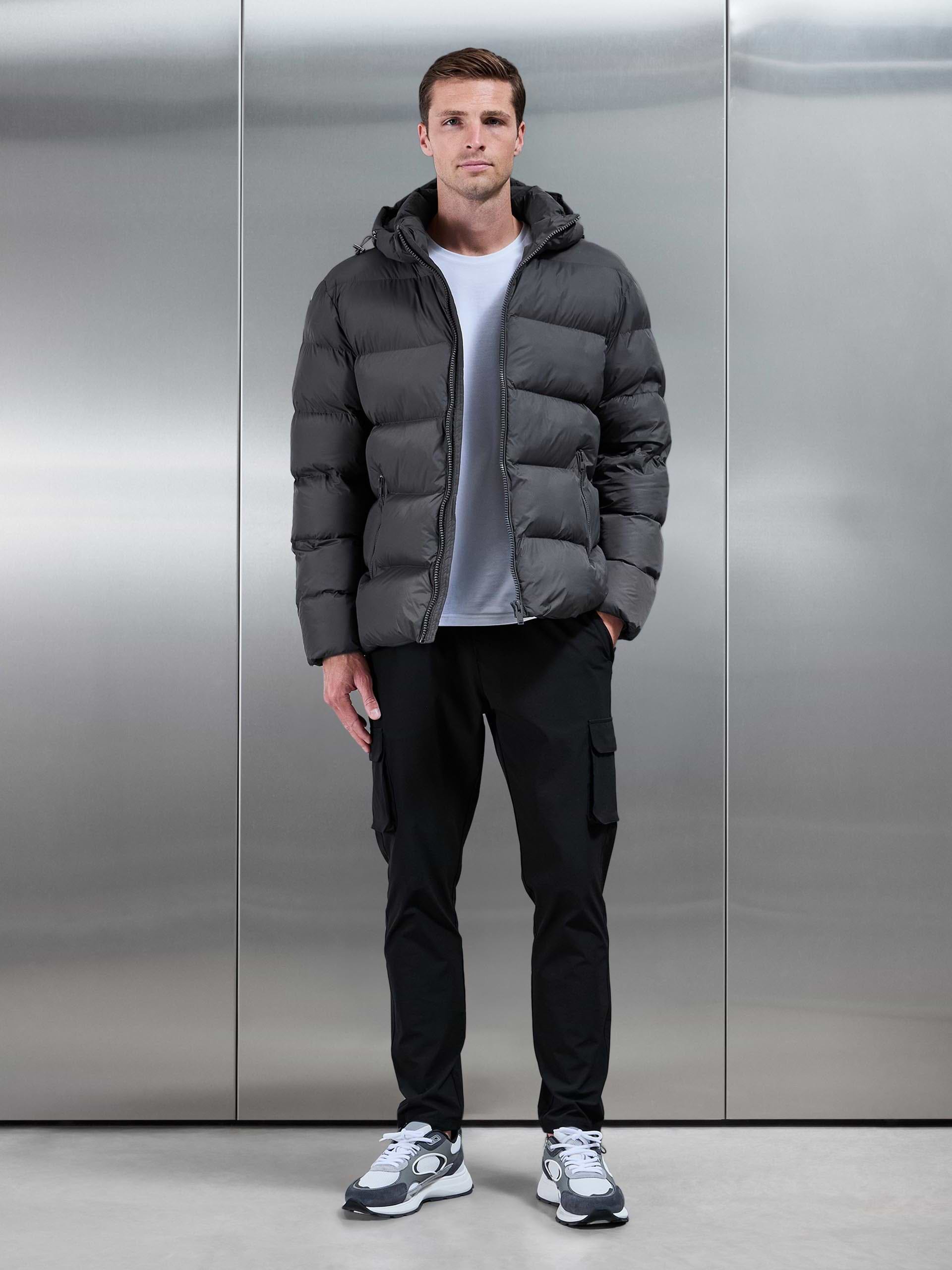 Essential Short Puffer Jacket in Grey