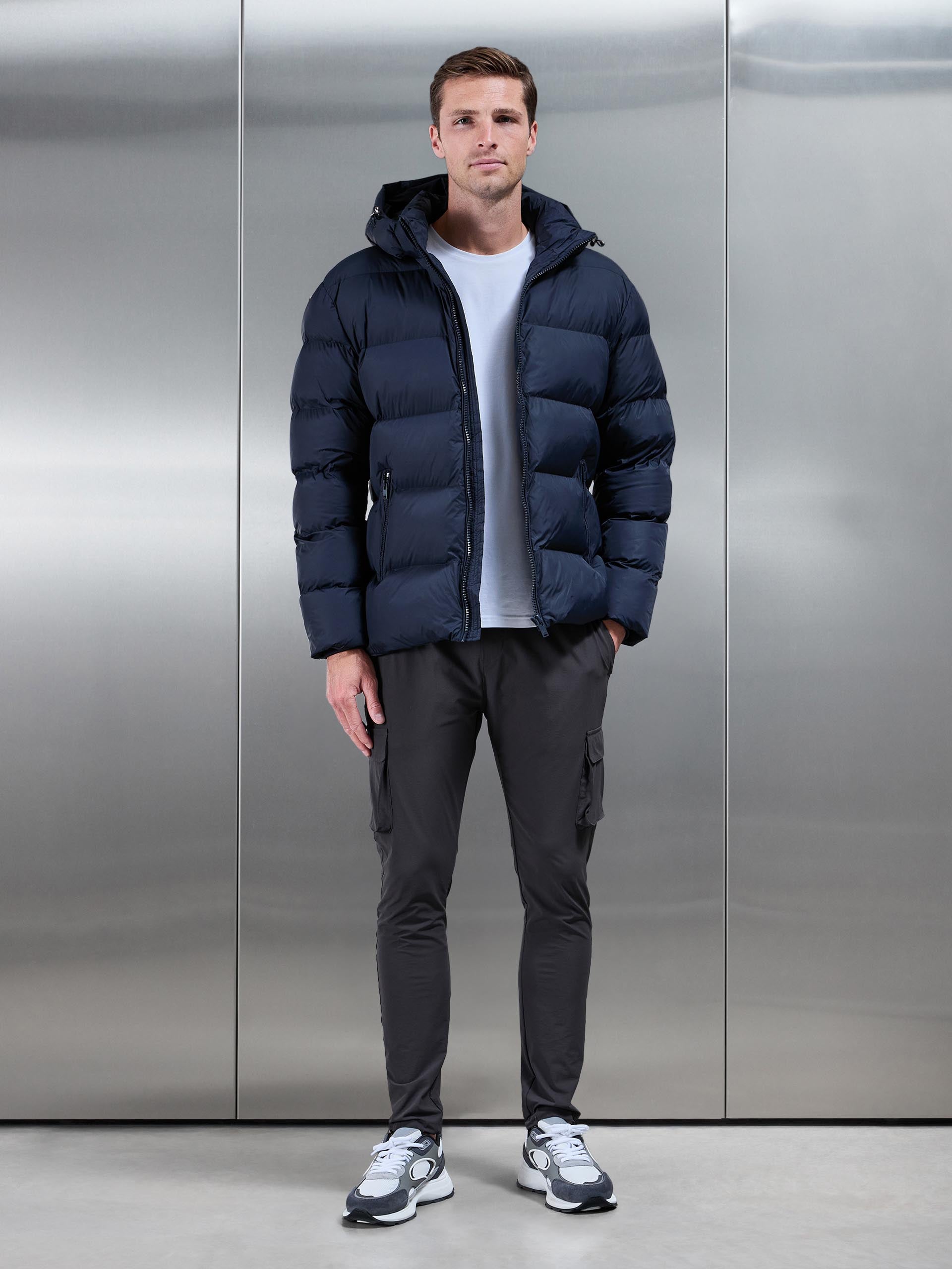 Mens Essential Short Puffer Jacket in Navy