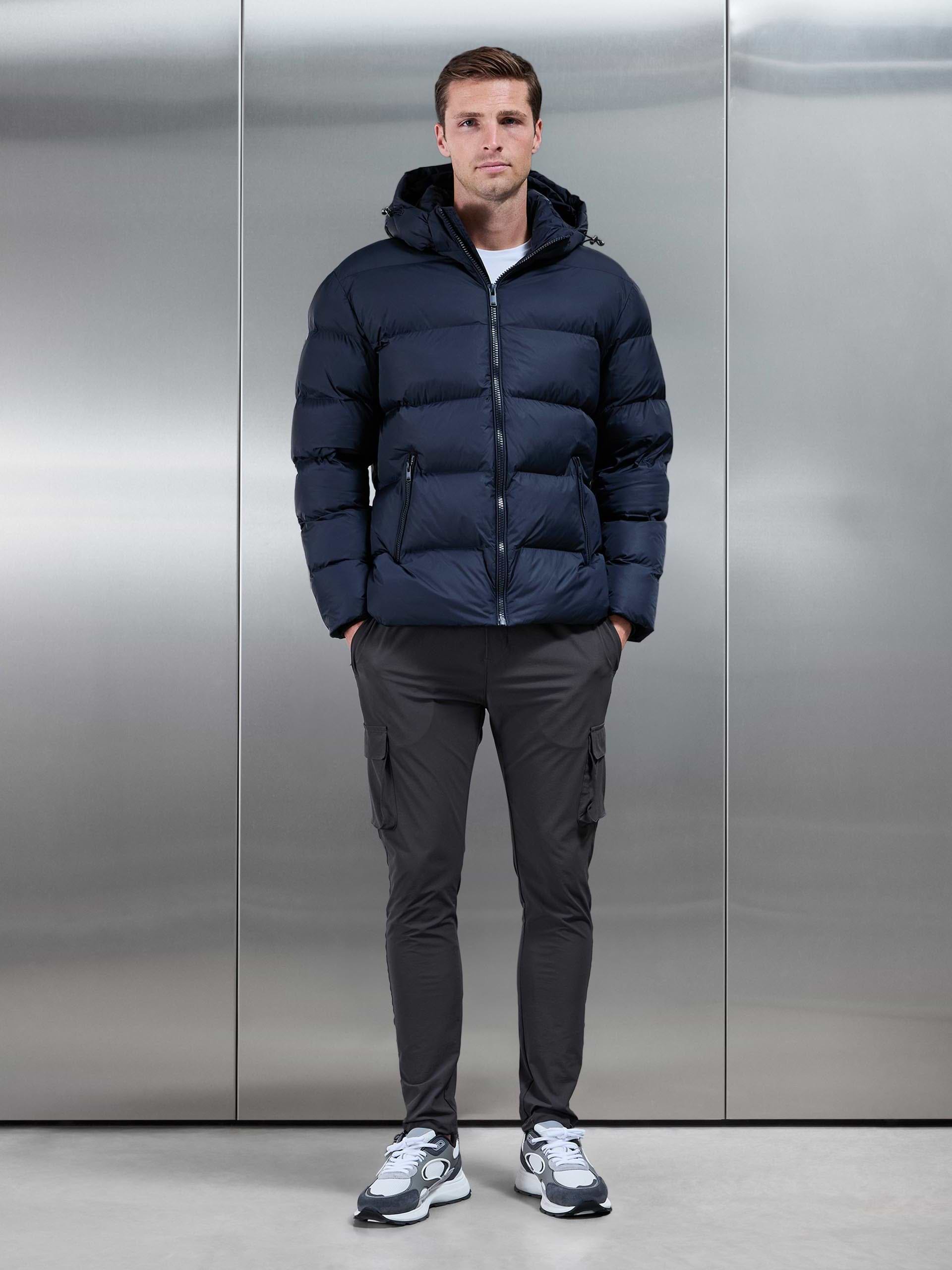 Essential Short Puffer Jacket in Navy