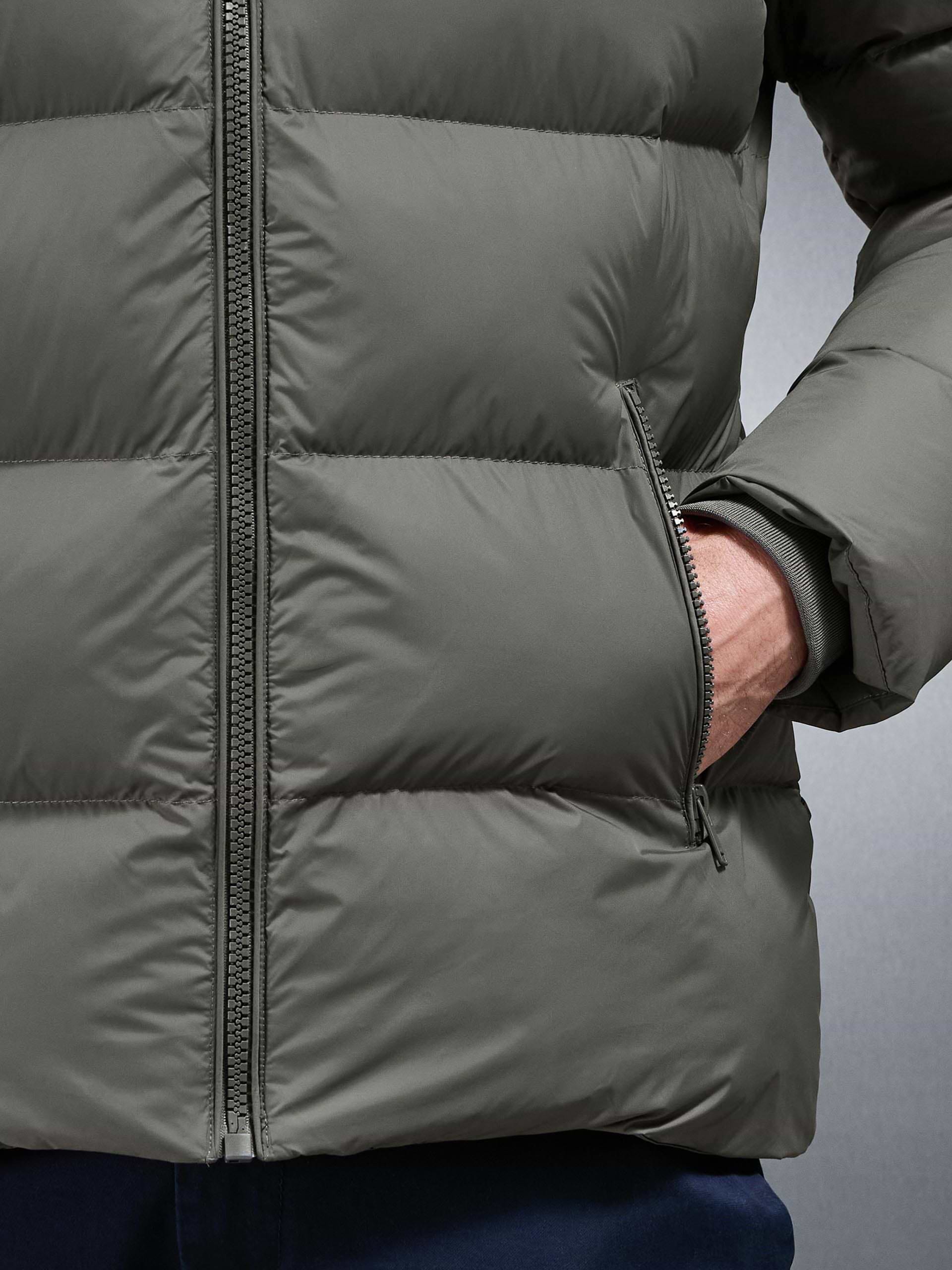Essential Short Puffer Jacket in Olive
