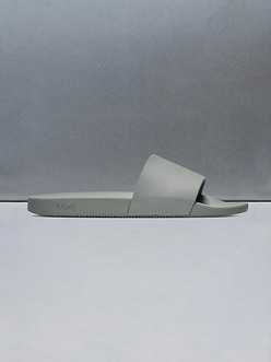 Mens Essential Slides in Grey