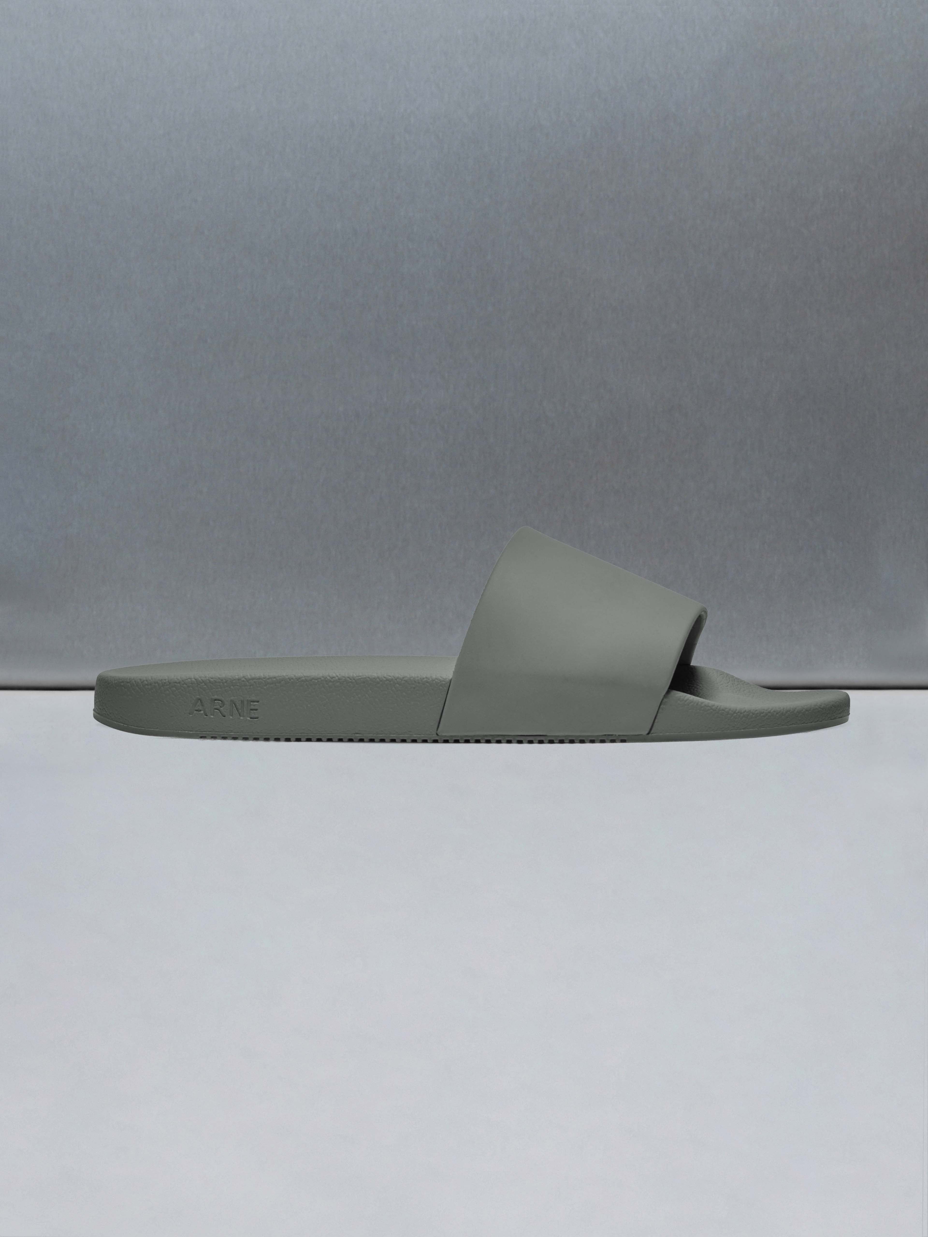 Mens Essential Slides in Olive