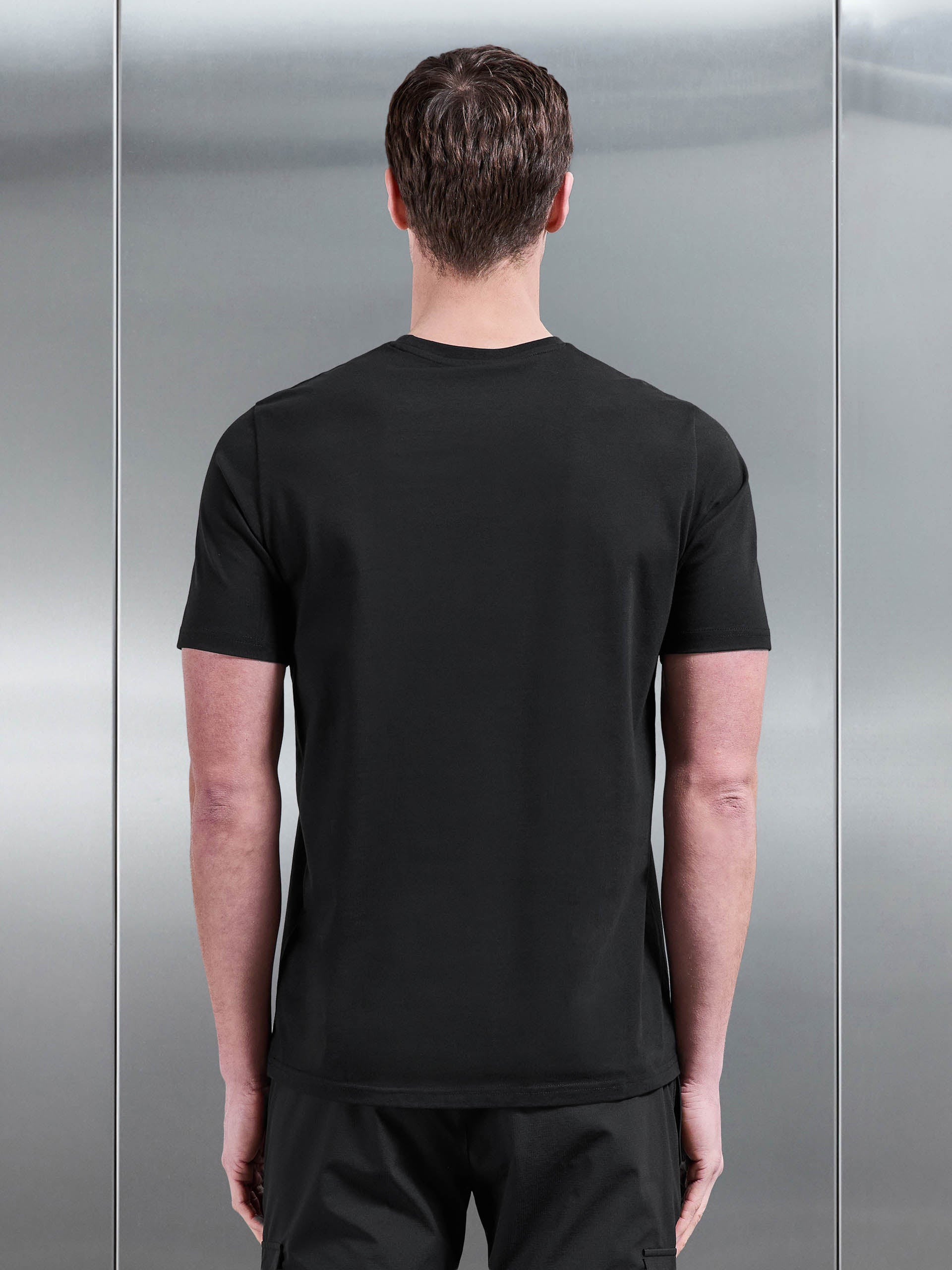 Mens Essential Slim Fit Cotton Stretch T-Shirt in Black