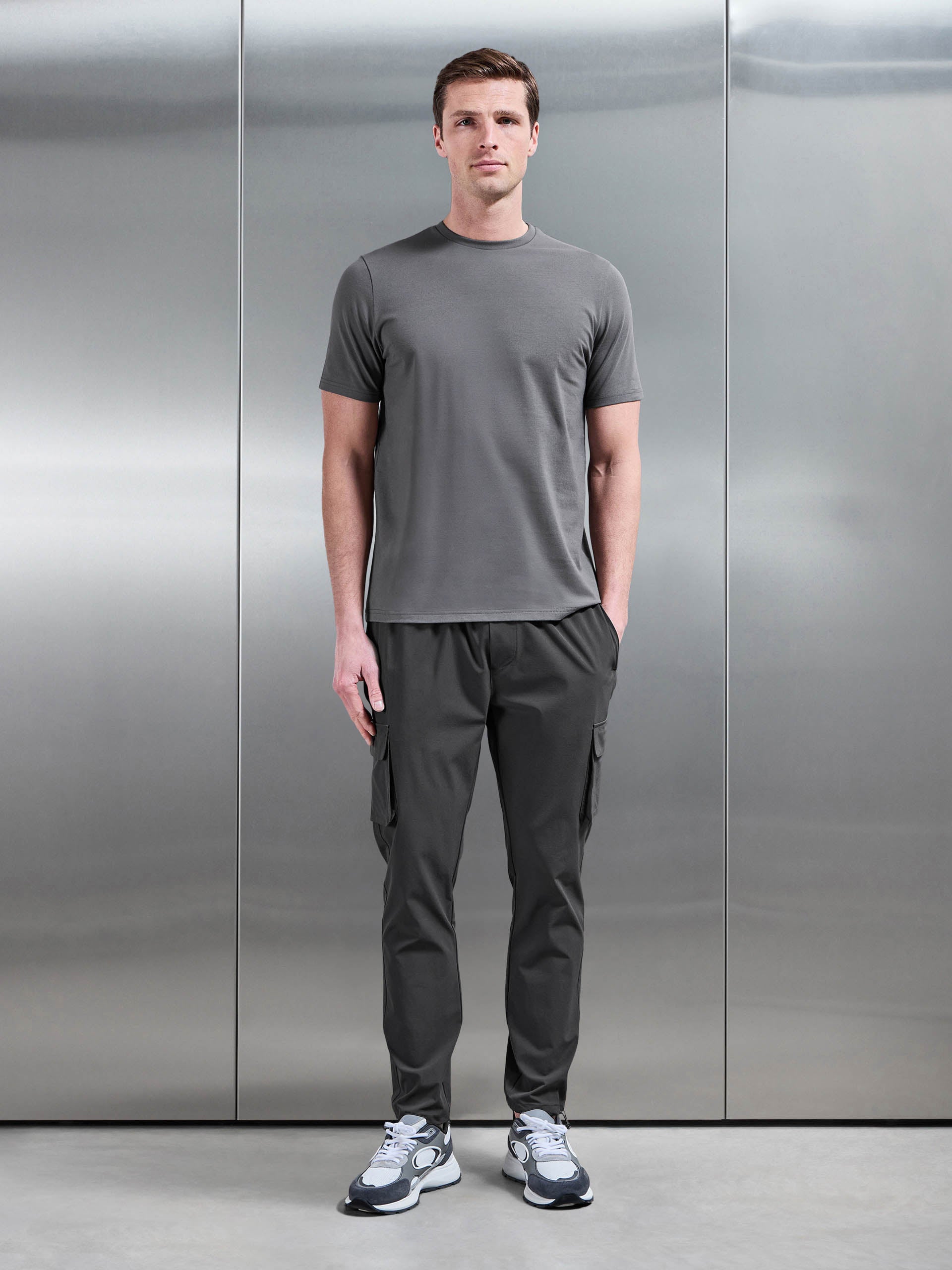 Mens Essential Slim Fit Cotton Stretch T-Shirt in Grey