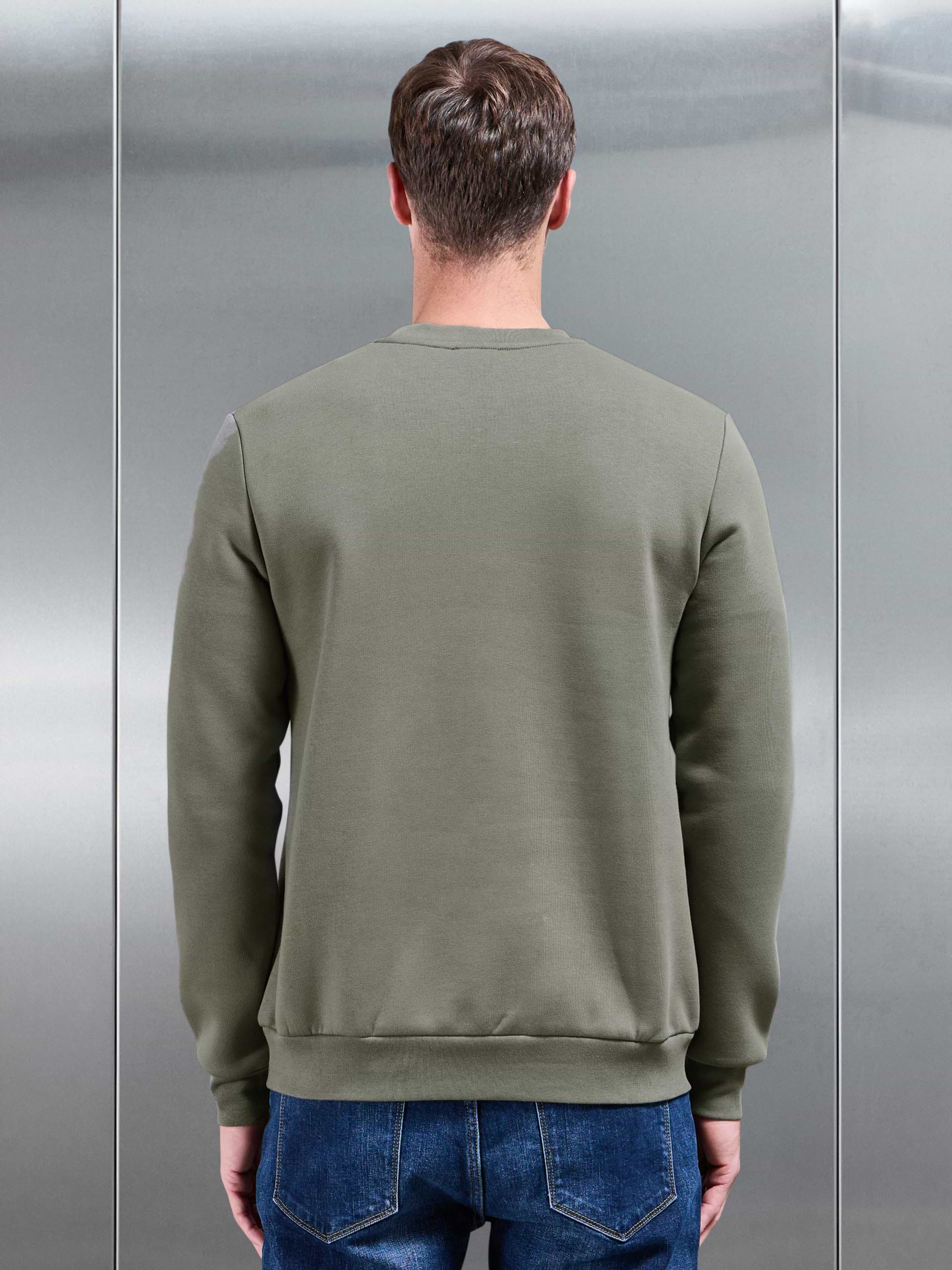 Essential Sweatshirt in Sage