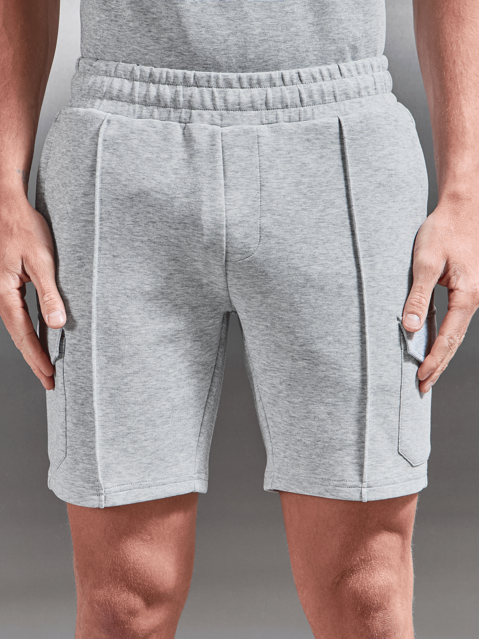 Mens Everyday Luxe Cargo Short in Marl Grey