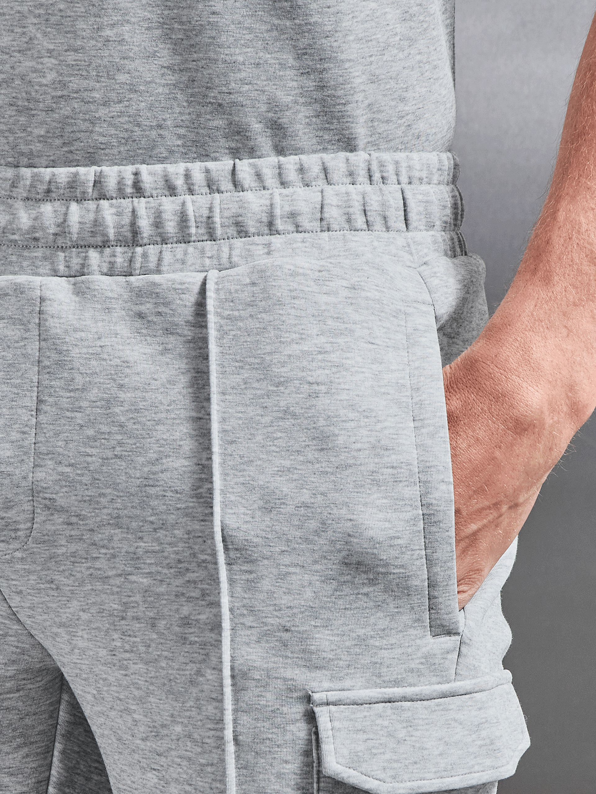 Mens Everyday Luxe Cargo Short in Marl Grey