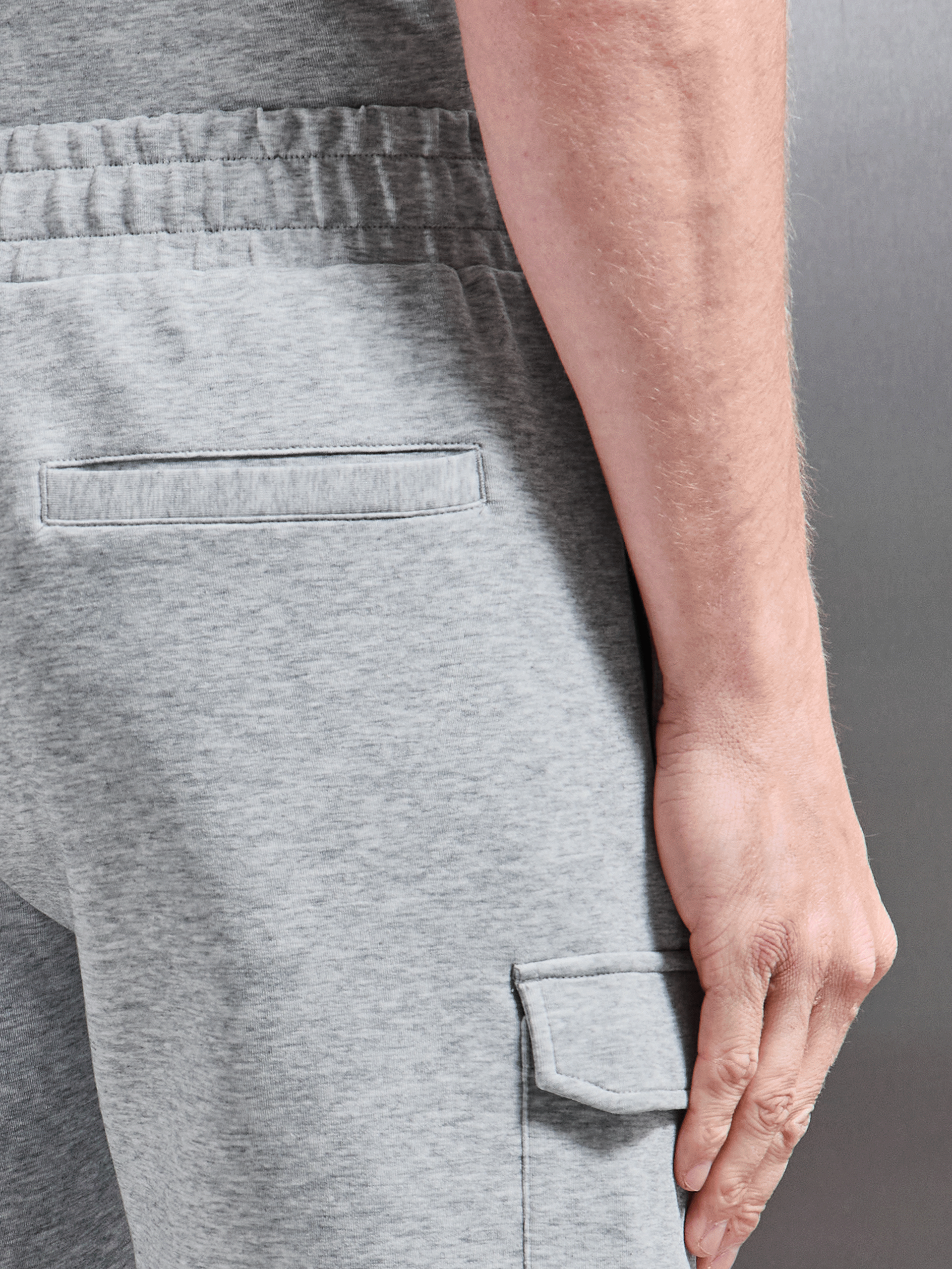 Mens Everyday Luxe Cargo Short in Marl Grey