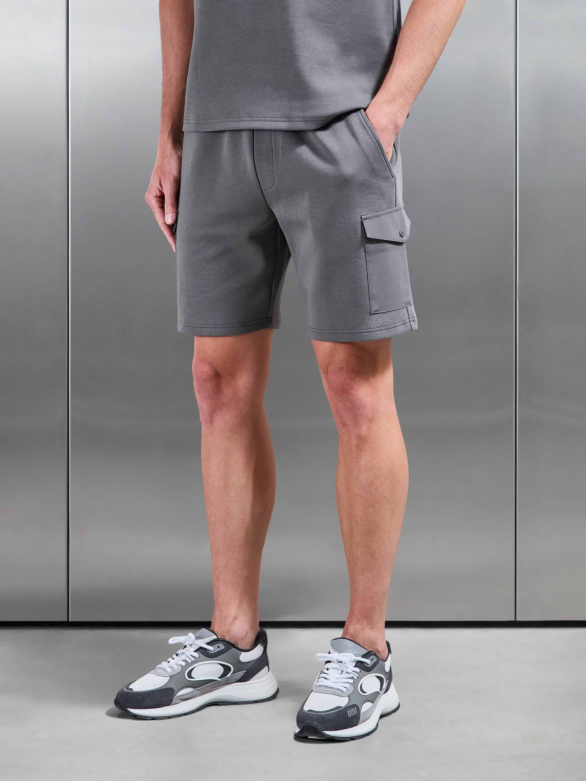 Everyday Luxe Hybrid Cargo Short in Grey
