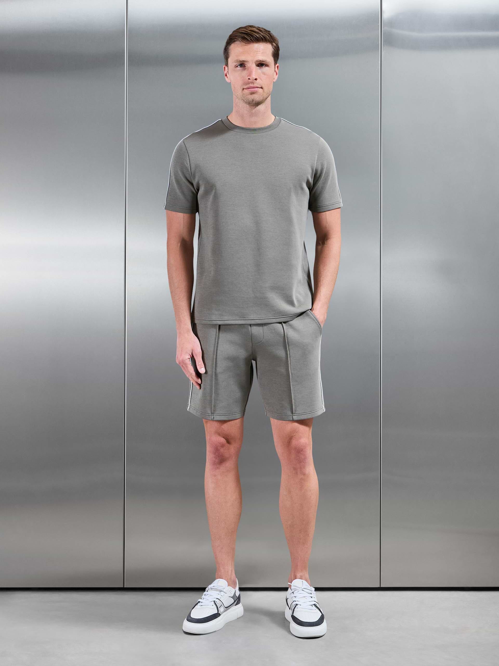 Everyday Luxe Piping Short in Olive