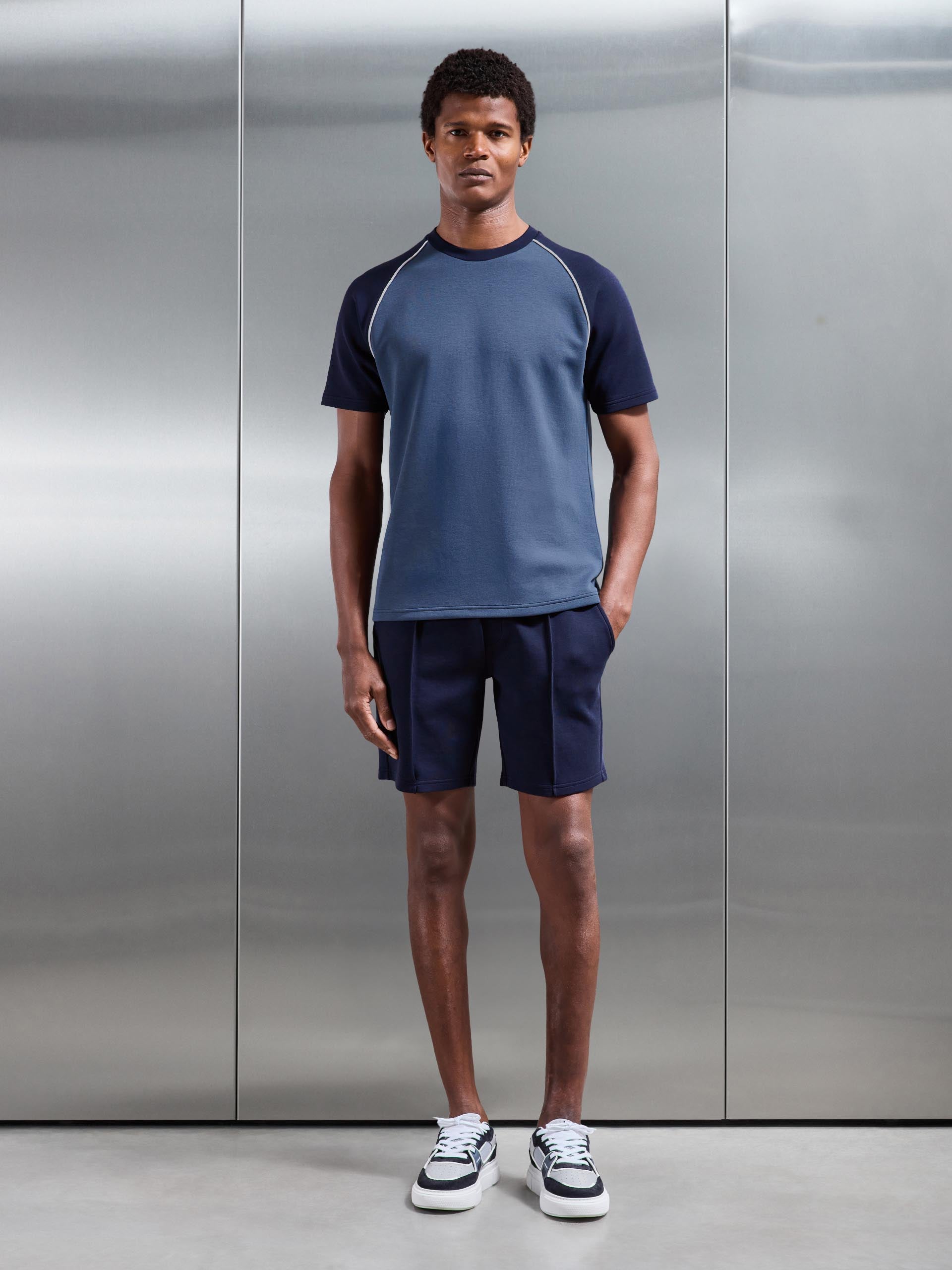 Mens Everyday Luxe Raglan Piping Colour Block T-Shirt in Navy