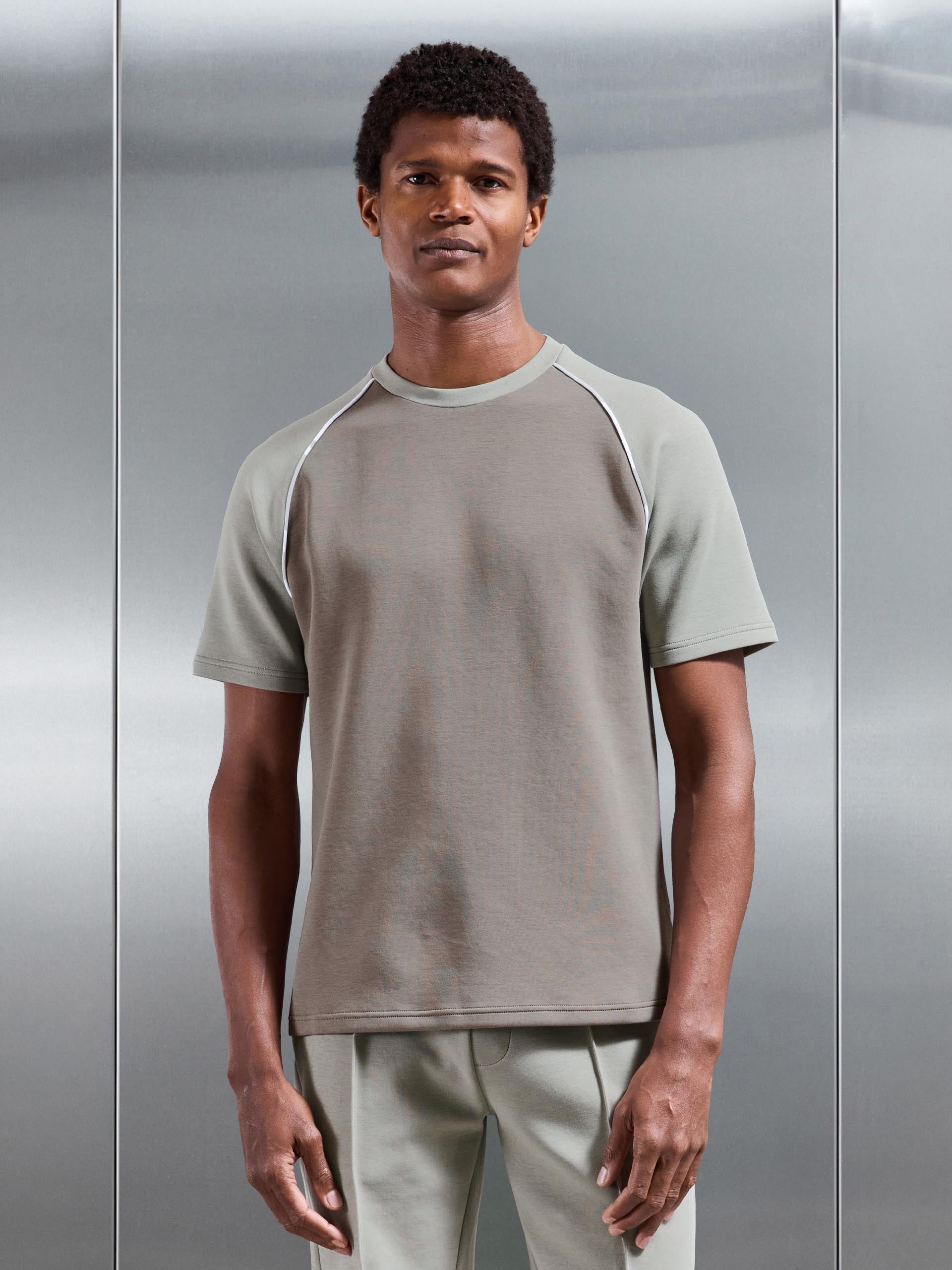 Mens Everyday Luxe Raglan Piping Colour Block T-Shirt in Stone