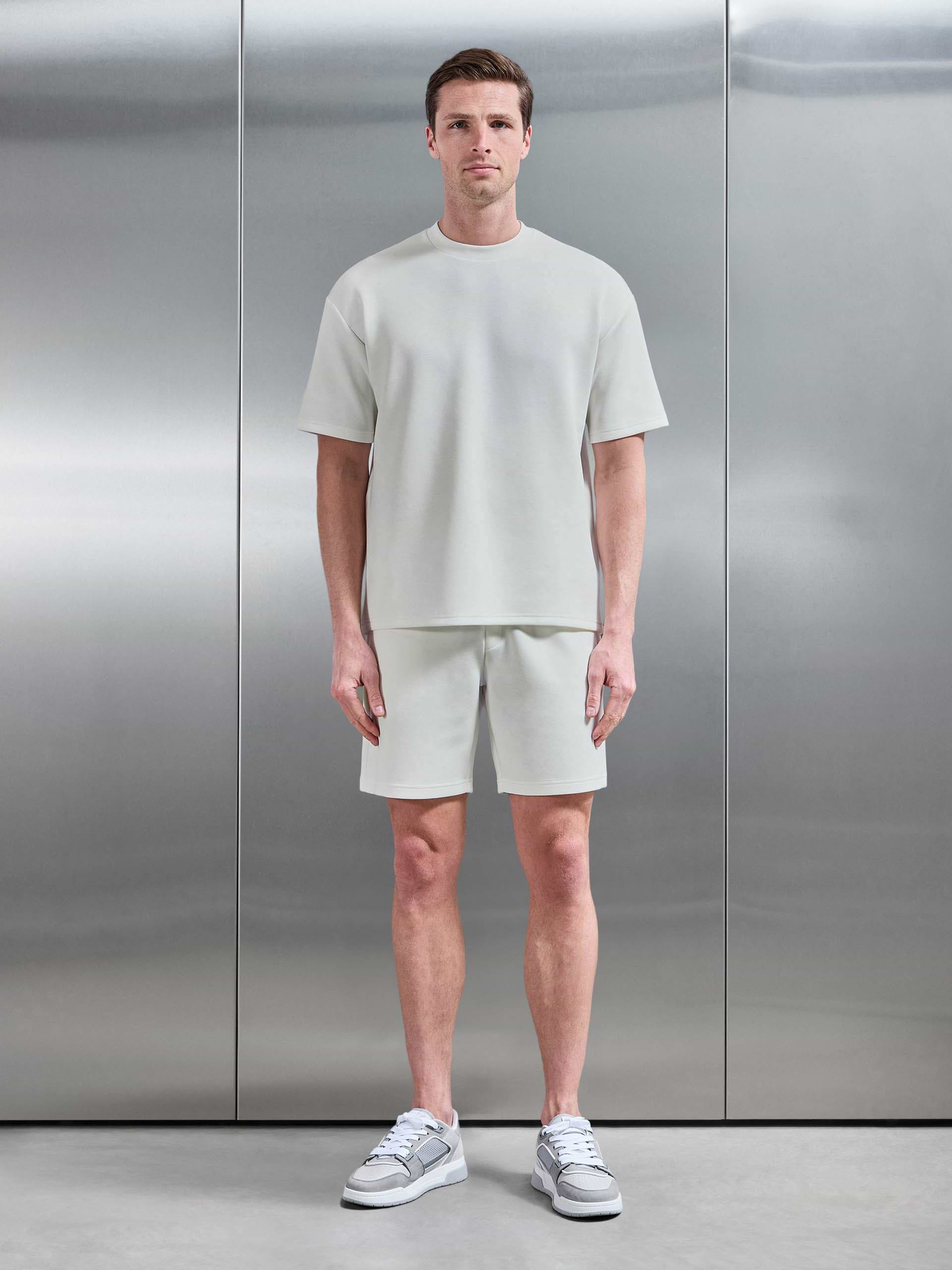 Everyday Luxe Relaxed Short in Off White