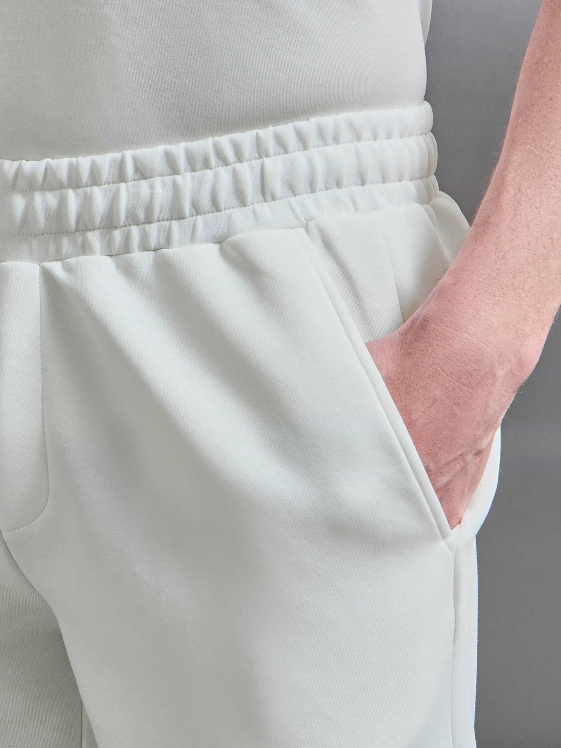 Everyday Luxe Relaxed Short in Off White
