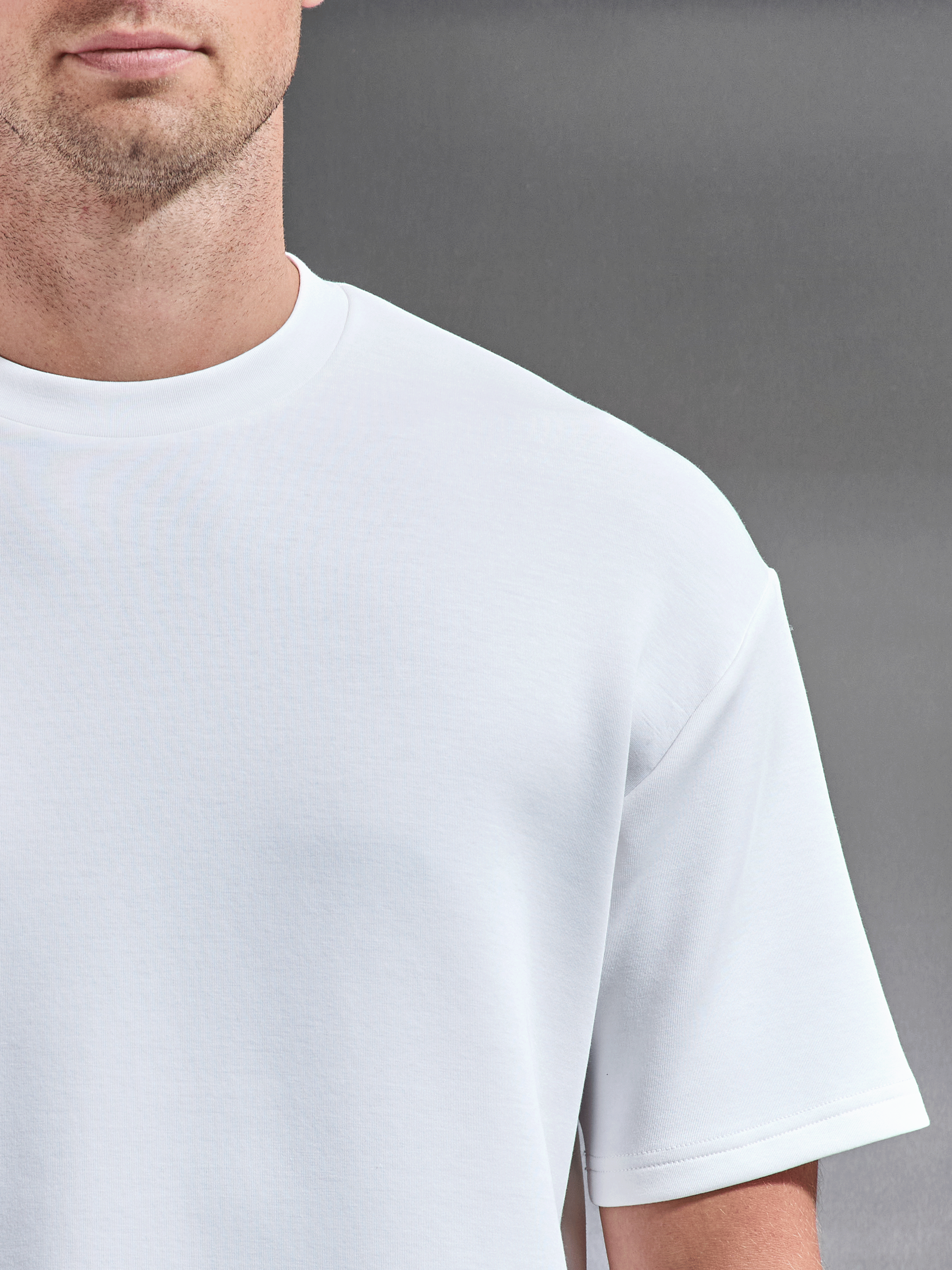 Mens Everyday Luxe Relaxed T-Shirt in White