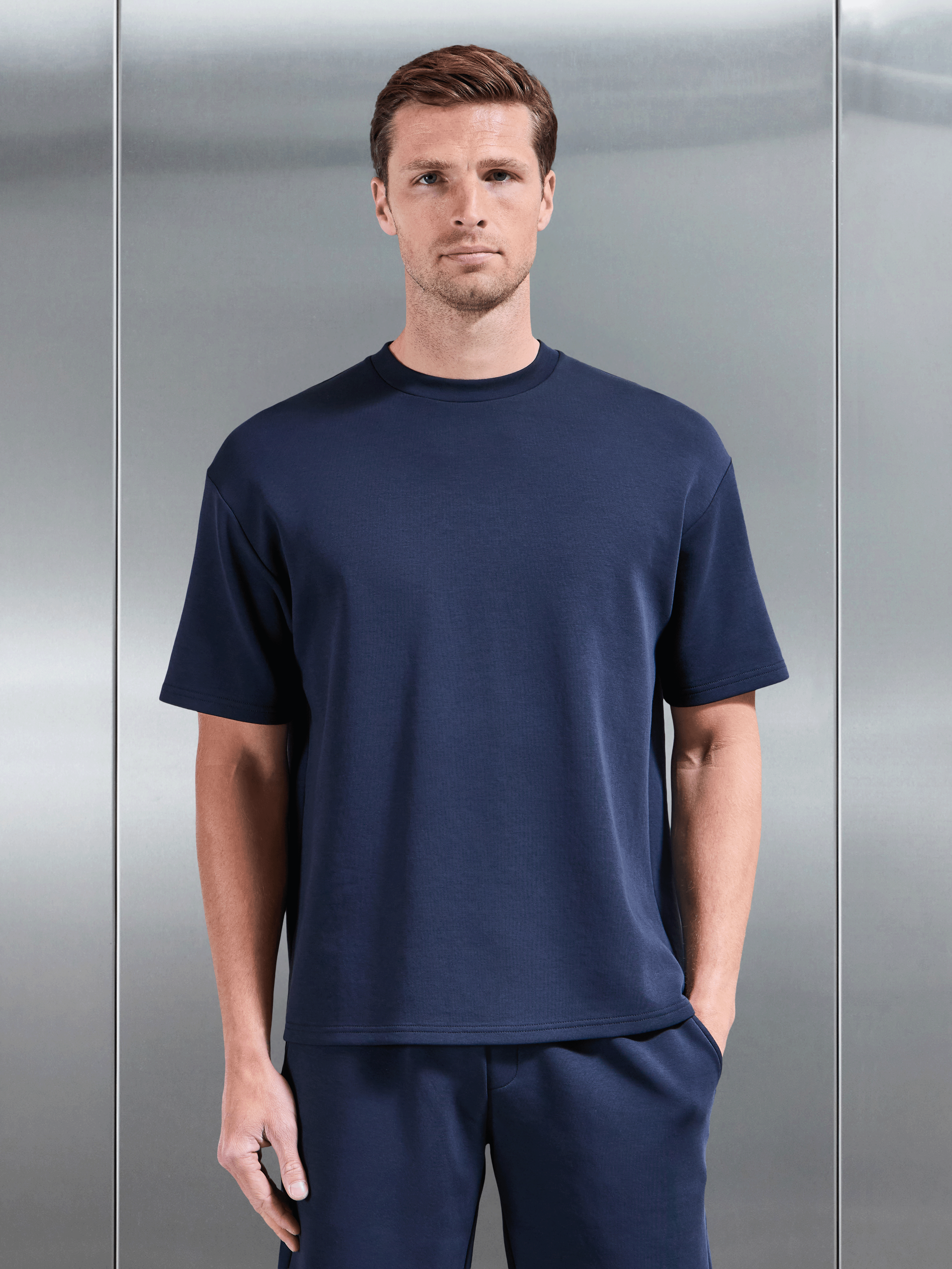 Mens Everyday Luxe Relaxed T-Shirt in Navy
