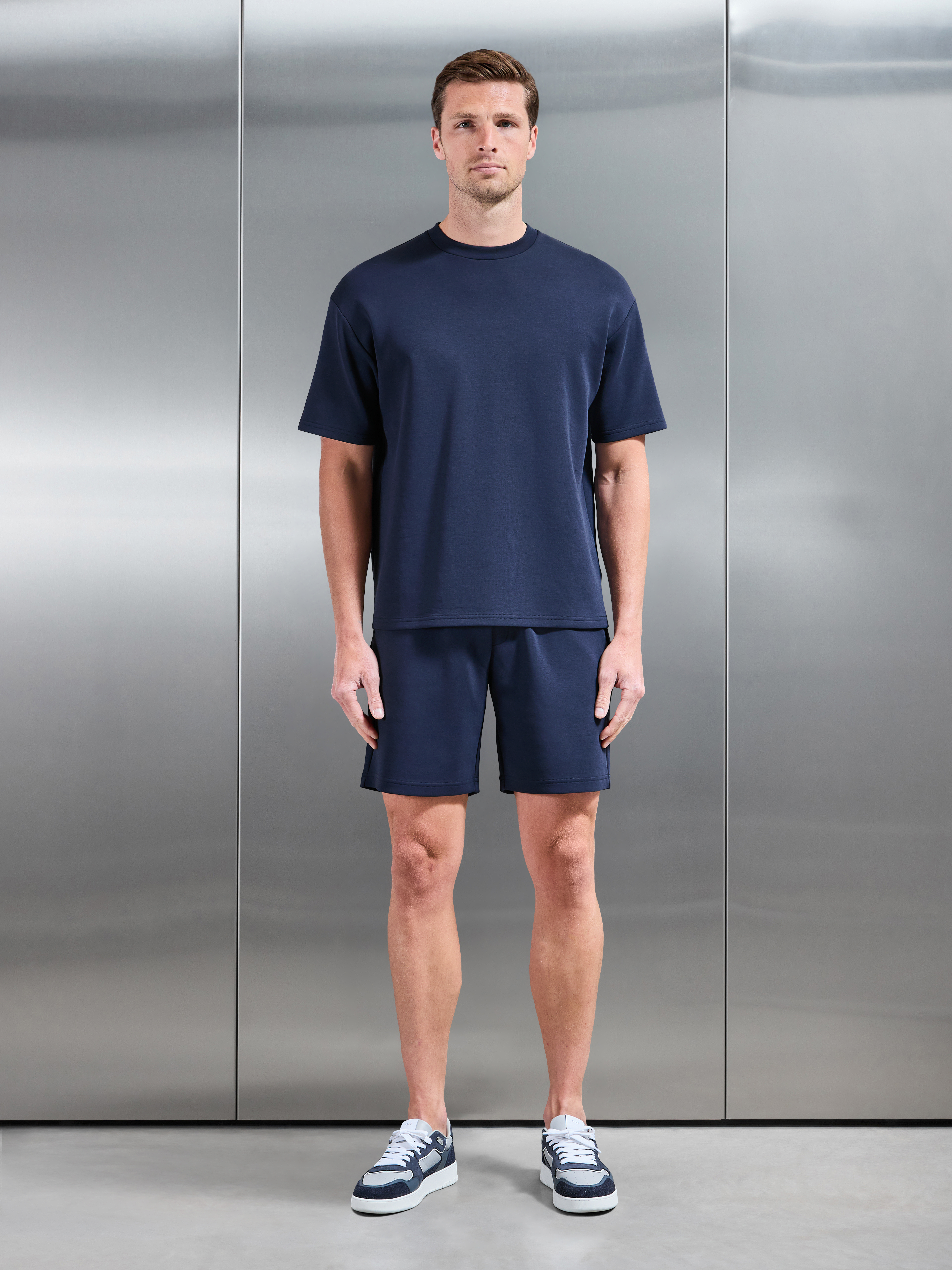 Mens Everyday Luxe Relaxed T-Shirt in Navy