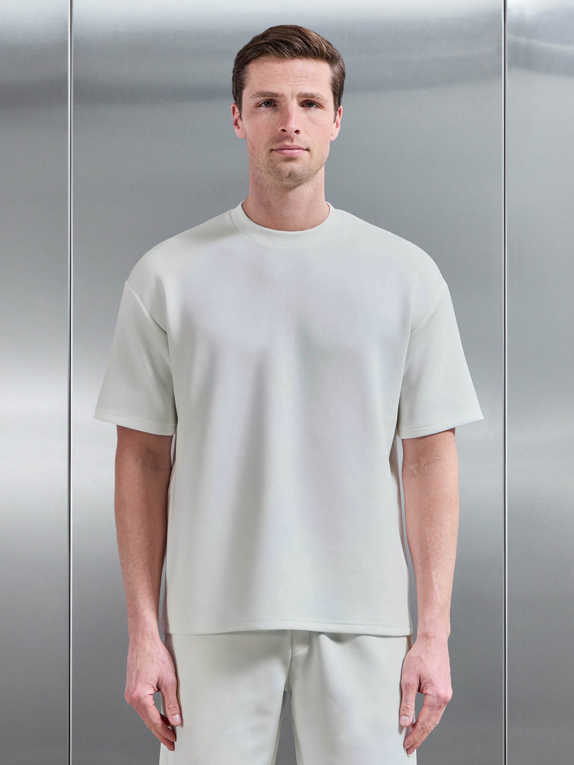 Mens Everyday Luxe Relaxed T-Shirt in Off White