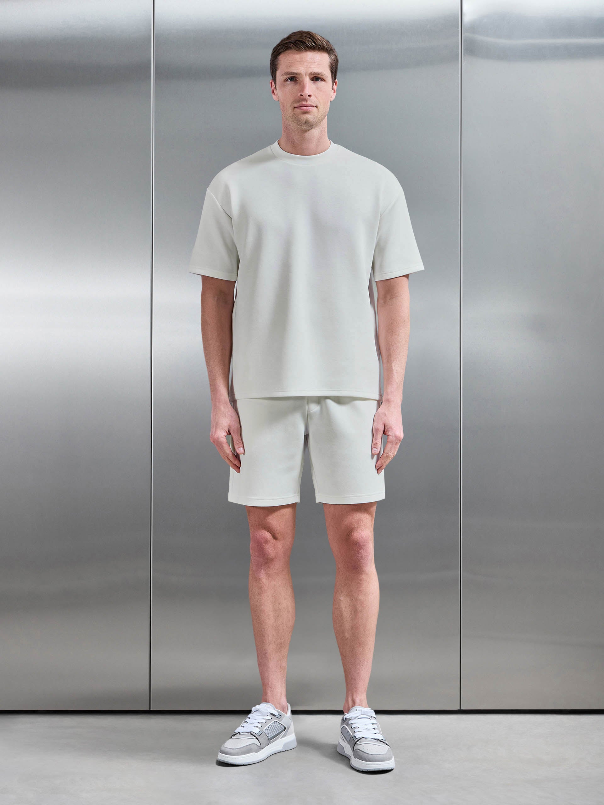 Mens Everyday Luxe Relaxed T-Shirt in Off White