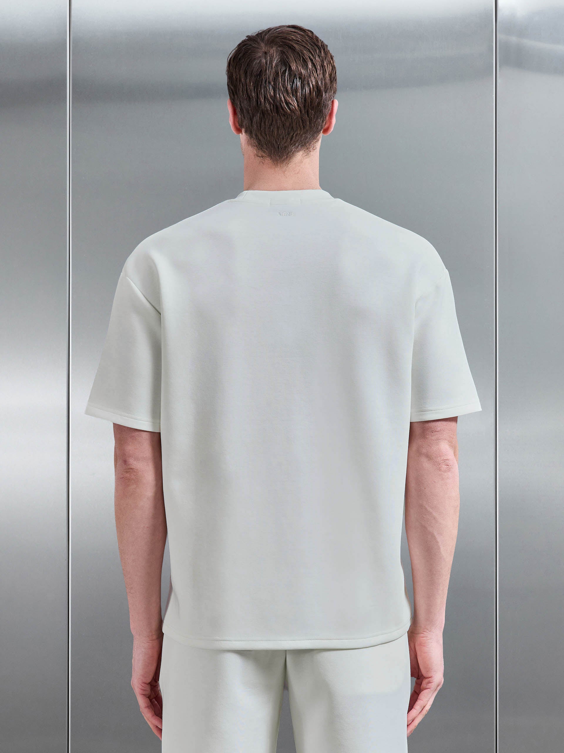 Mens Everyday Luxe Relaxed T-Shirt in Off White