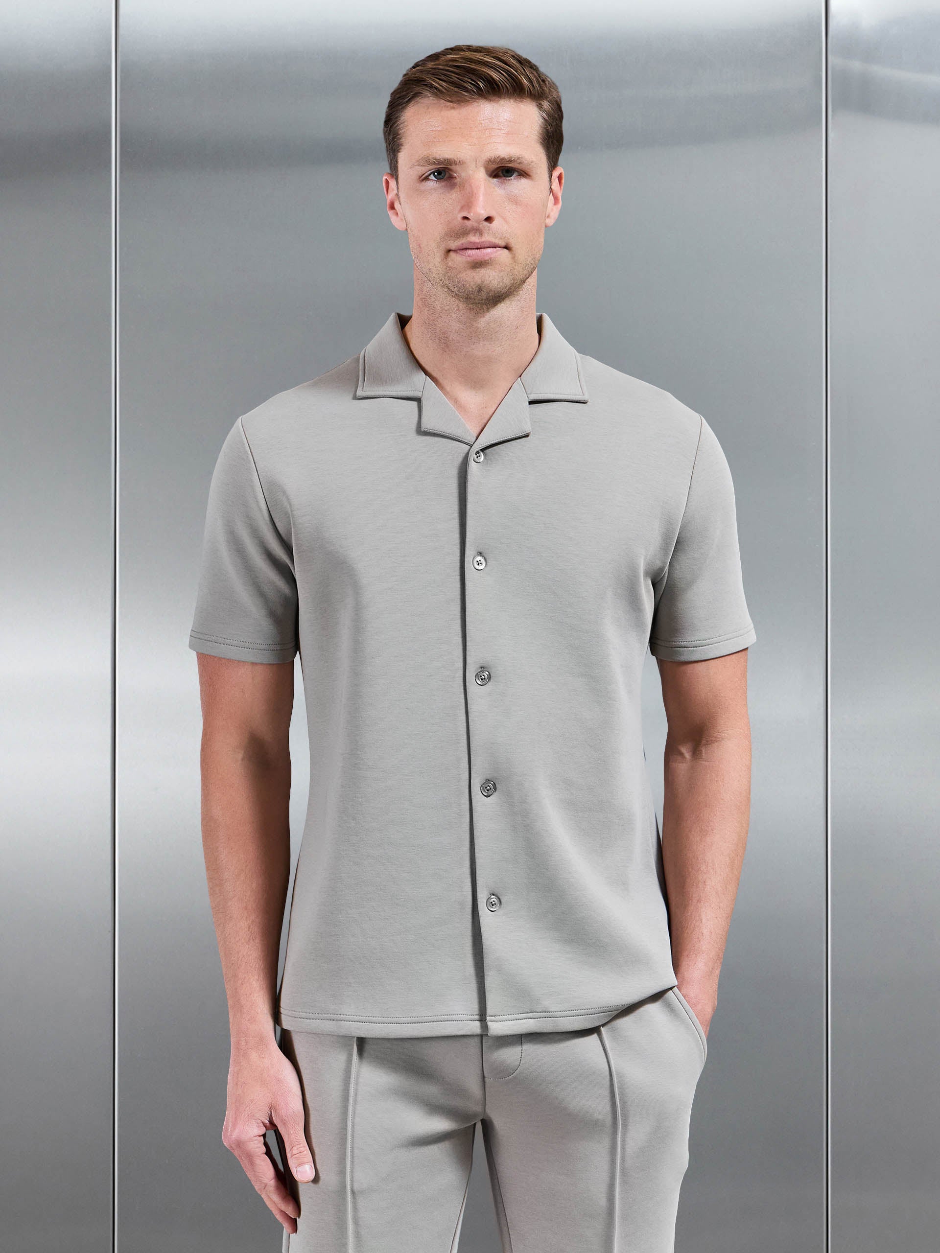 Mens Everyday Luxe Revere Collar Shirt in Stone