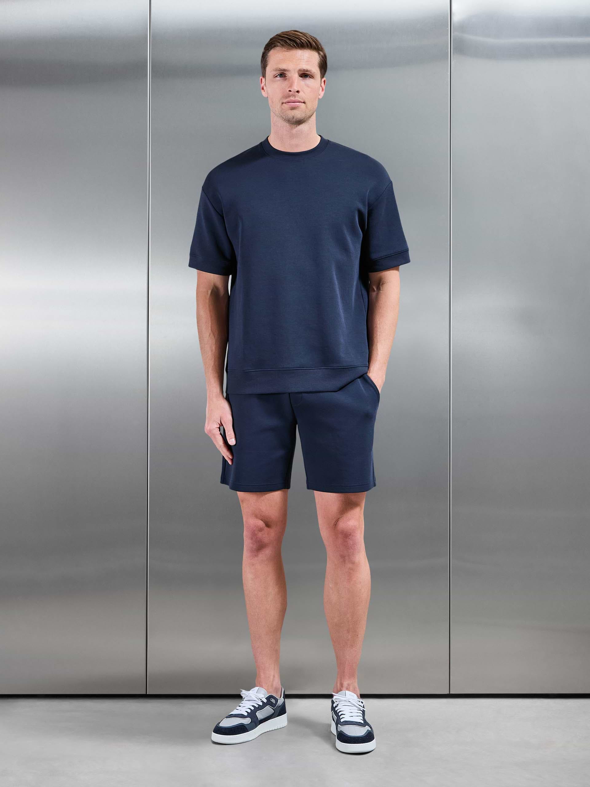 Everyday Luxe Ribbed Relaxed T-Shirt in Navy