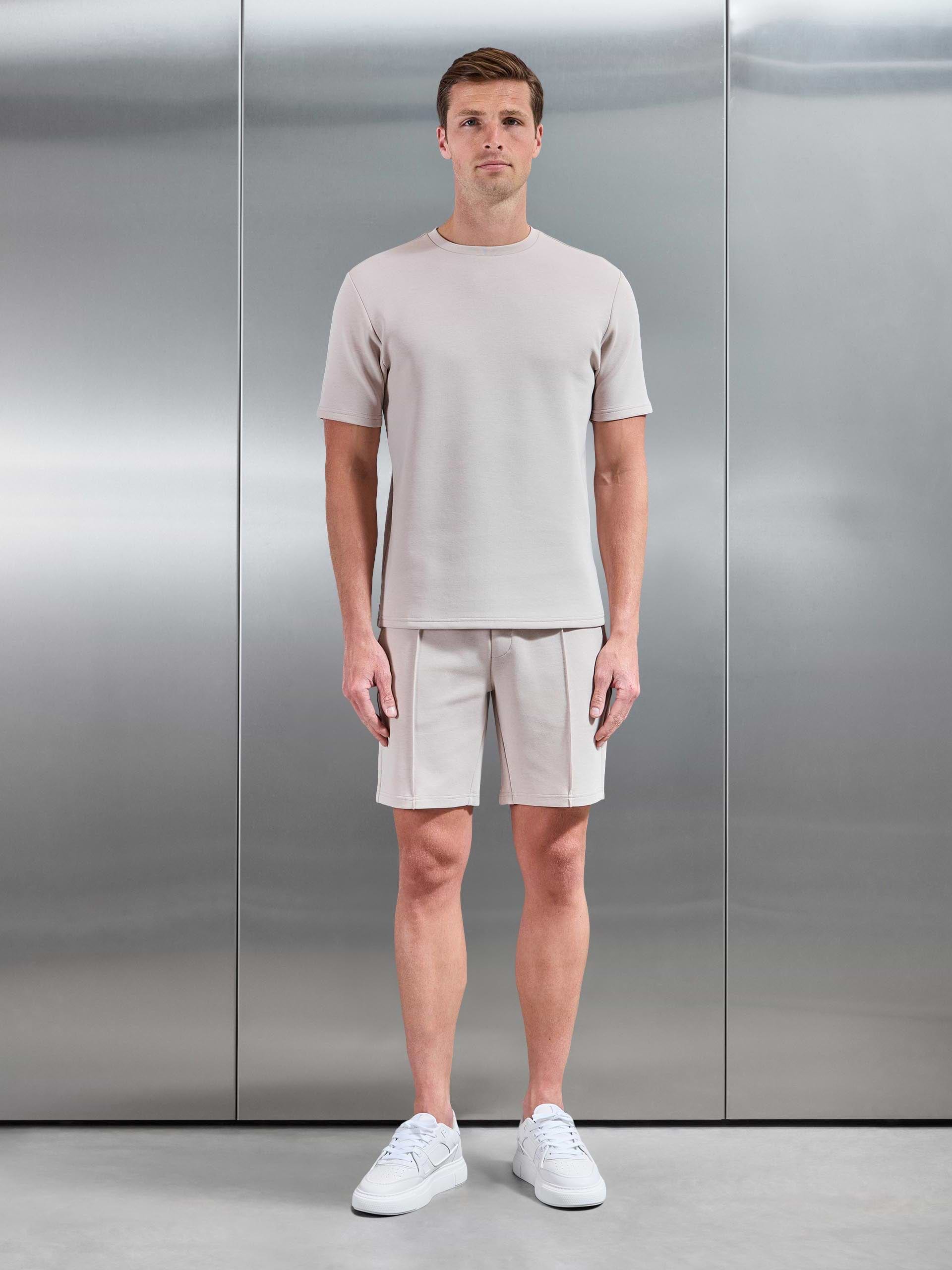 Mens Everyday Luxe Short in Beige