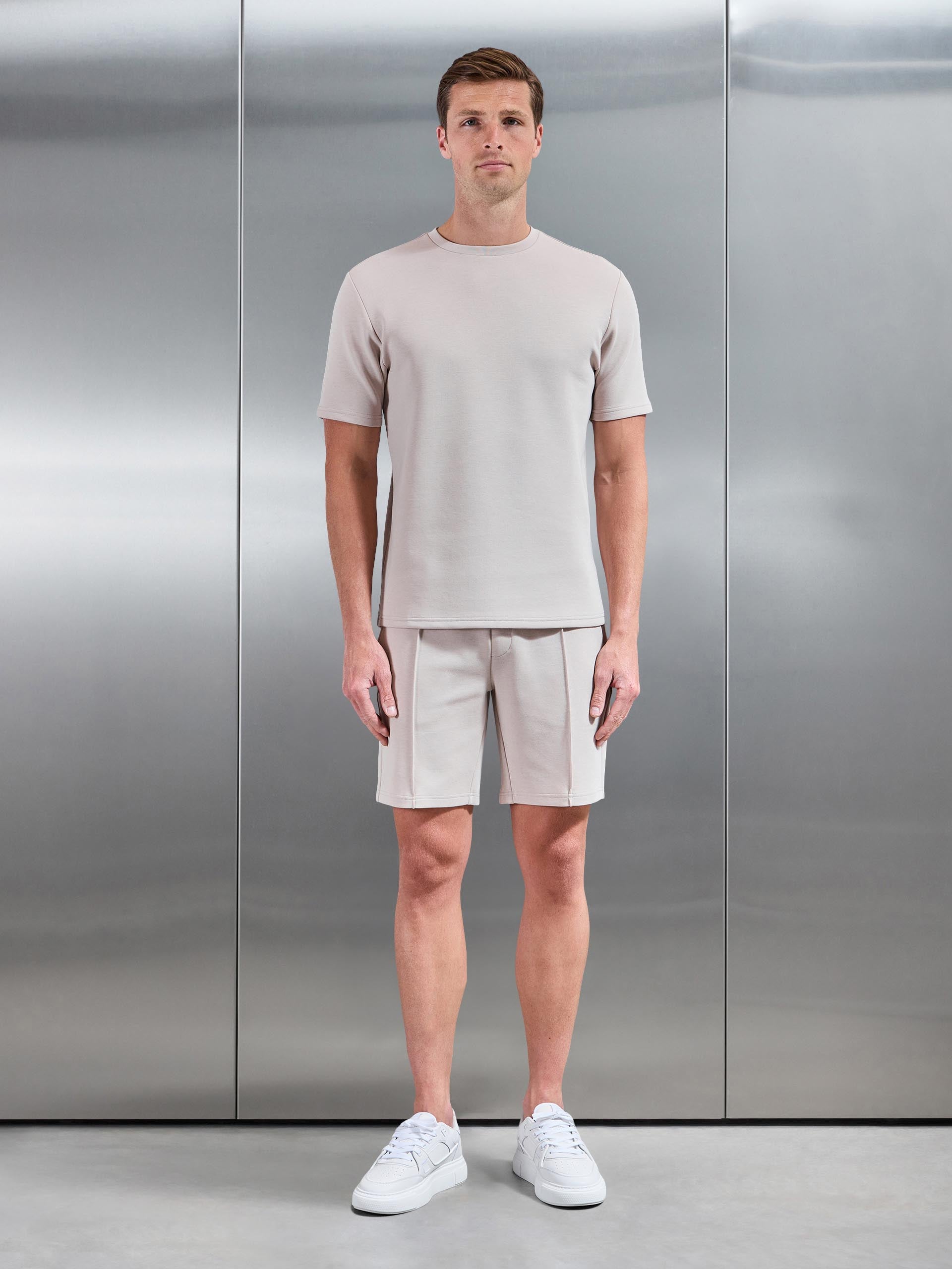 Mens Everyday Luxe Short in Beige