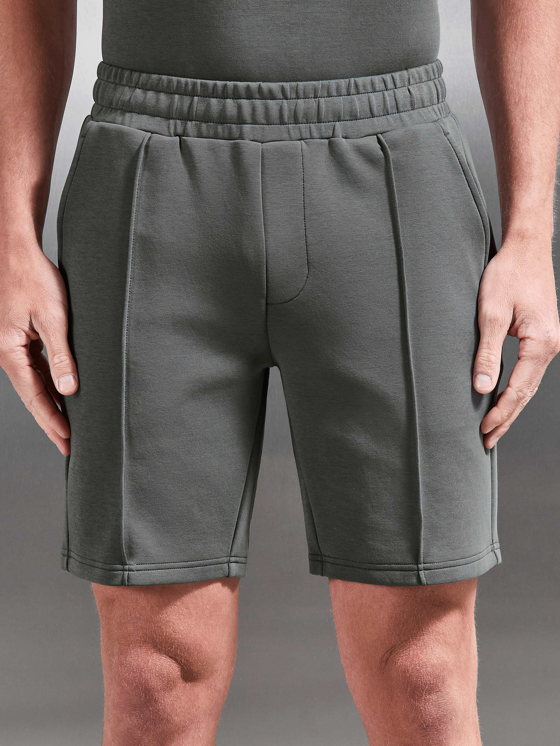 Everyday Luxe Short in Grey
