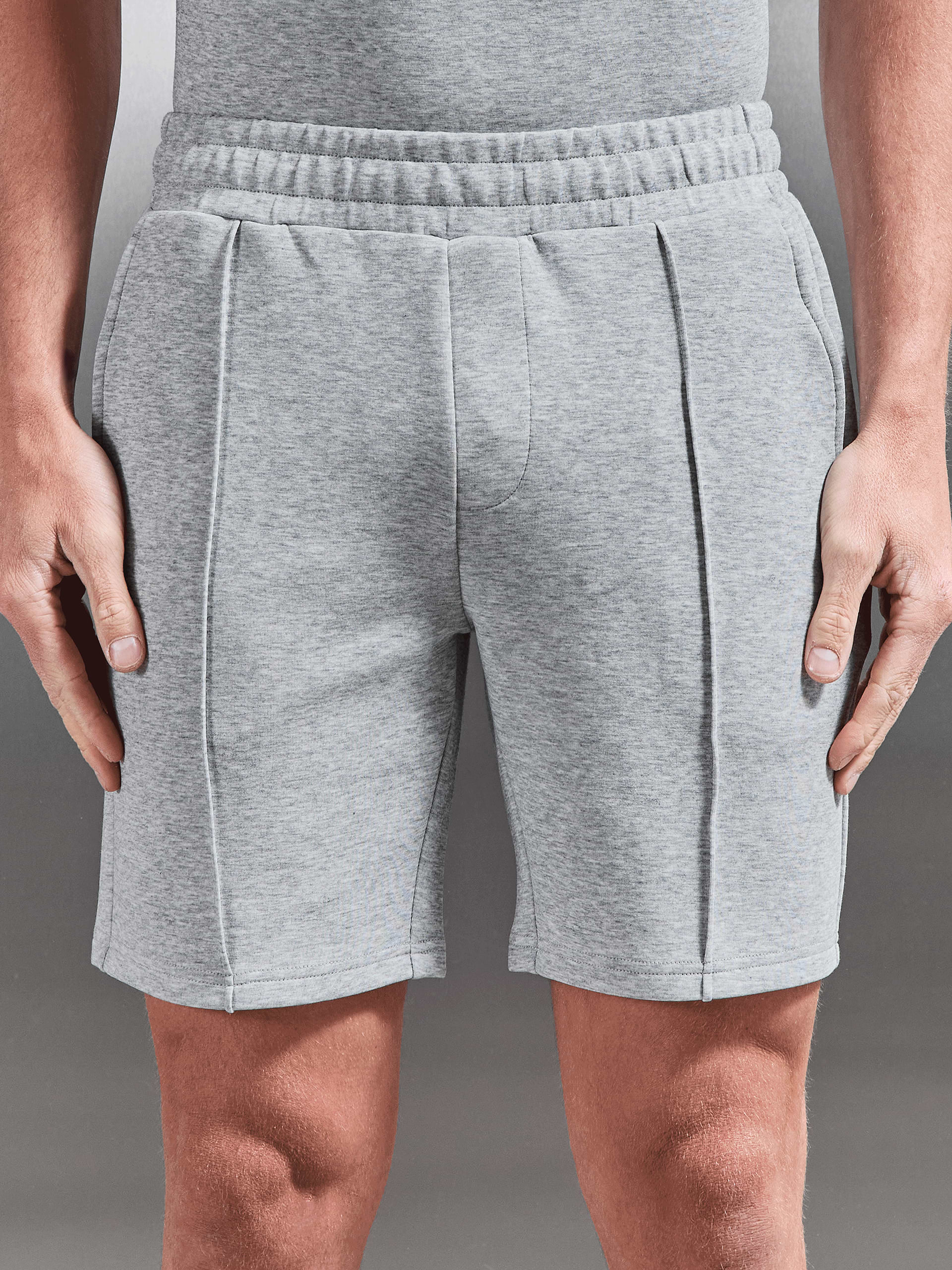 Everyday Luxe Short in Marl Grey
