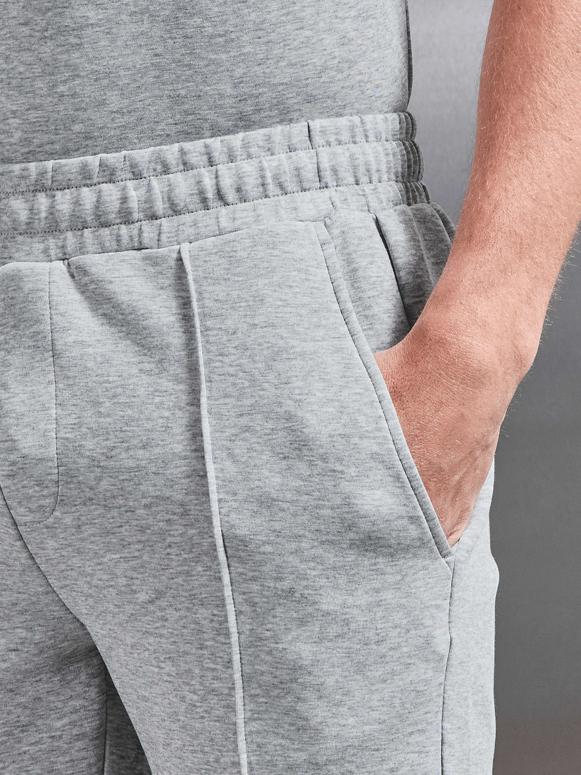 Everyday Luxe Short in Marl Grey