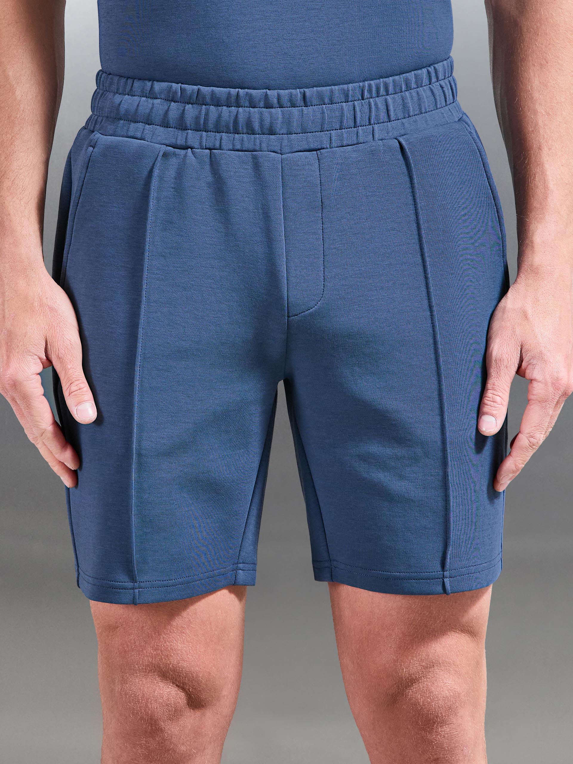 Mens Everyday Luxe Short in Steel Blue