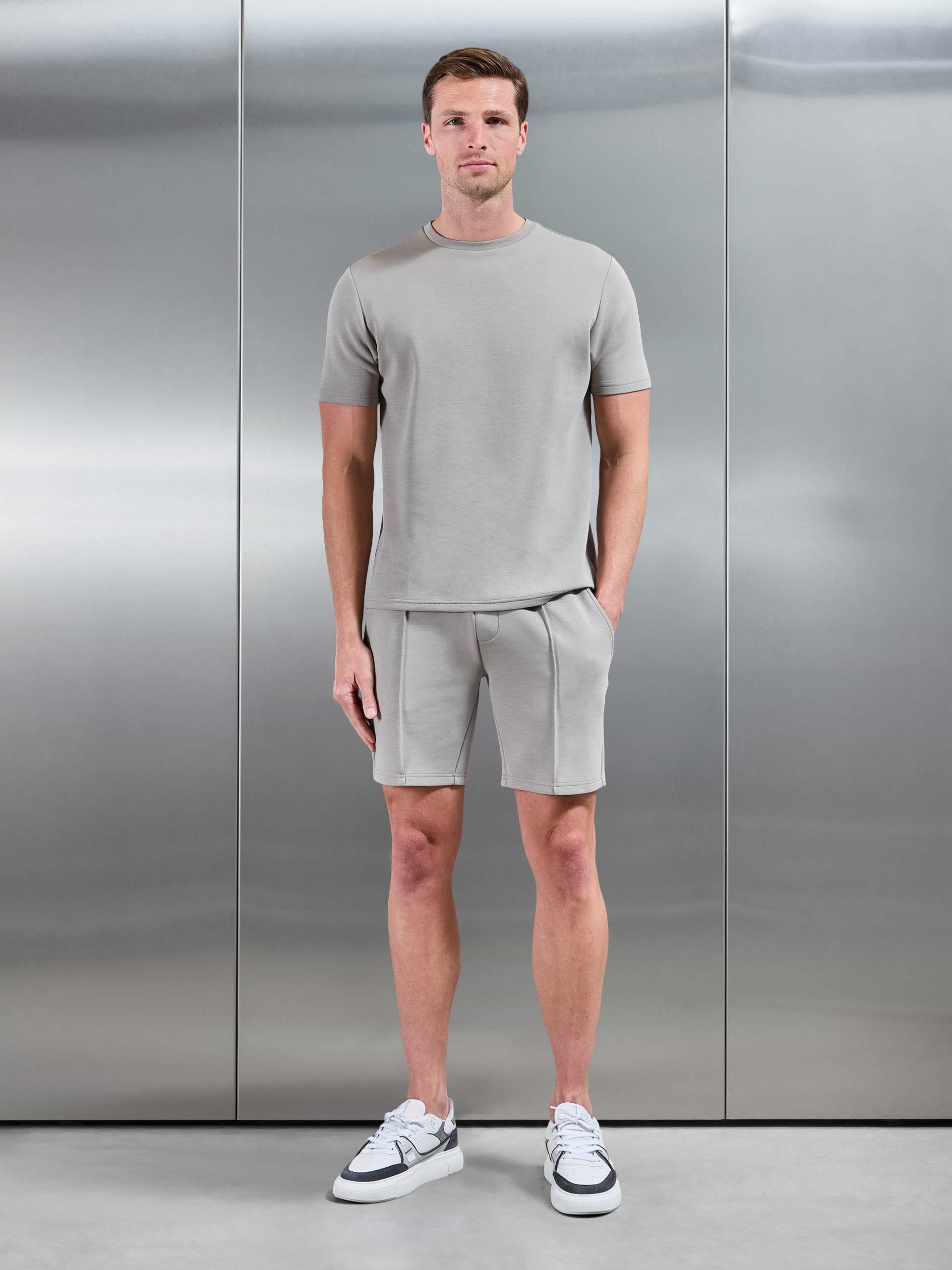 Mens Everyday Luxe Short in Stone