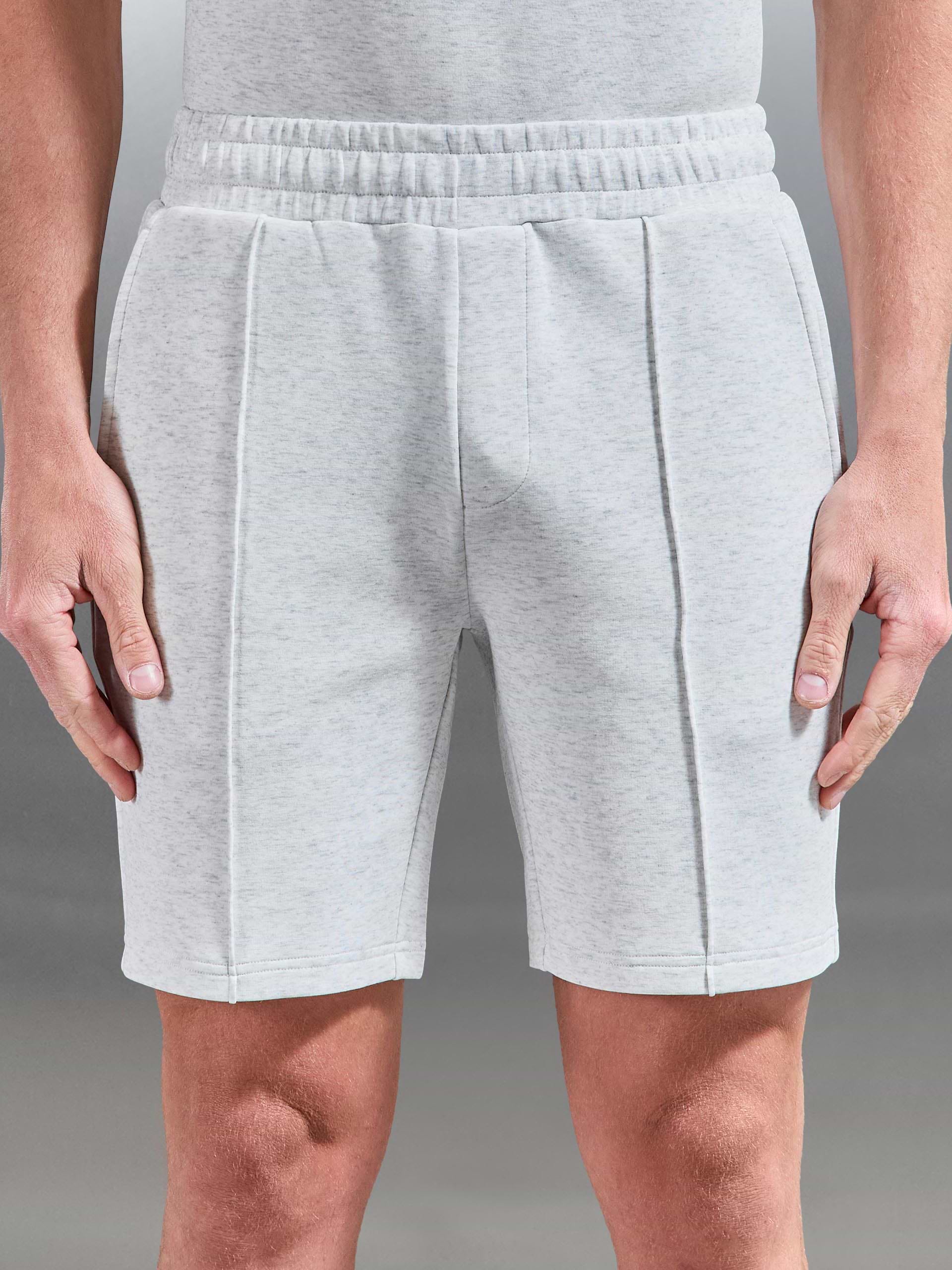 Everyday Luxe Short in White Marl