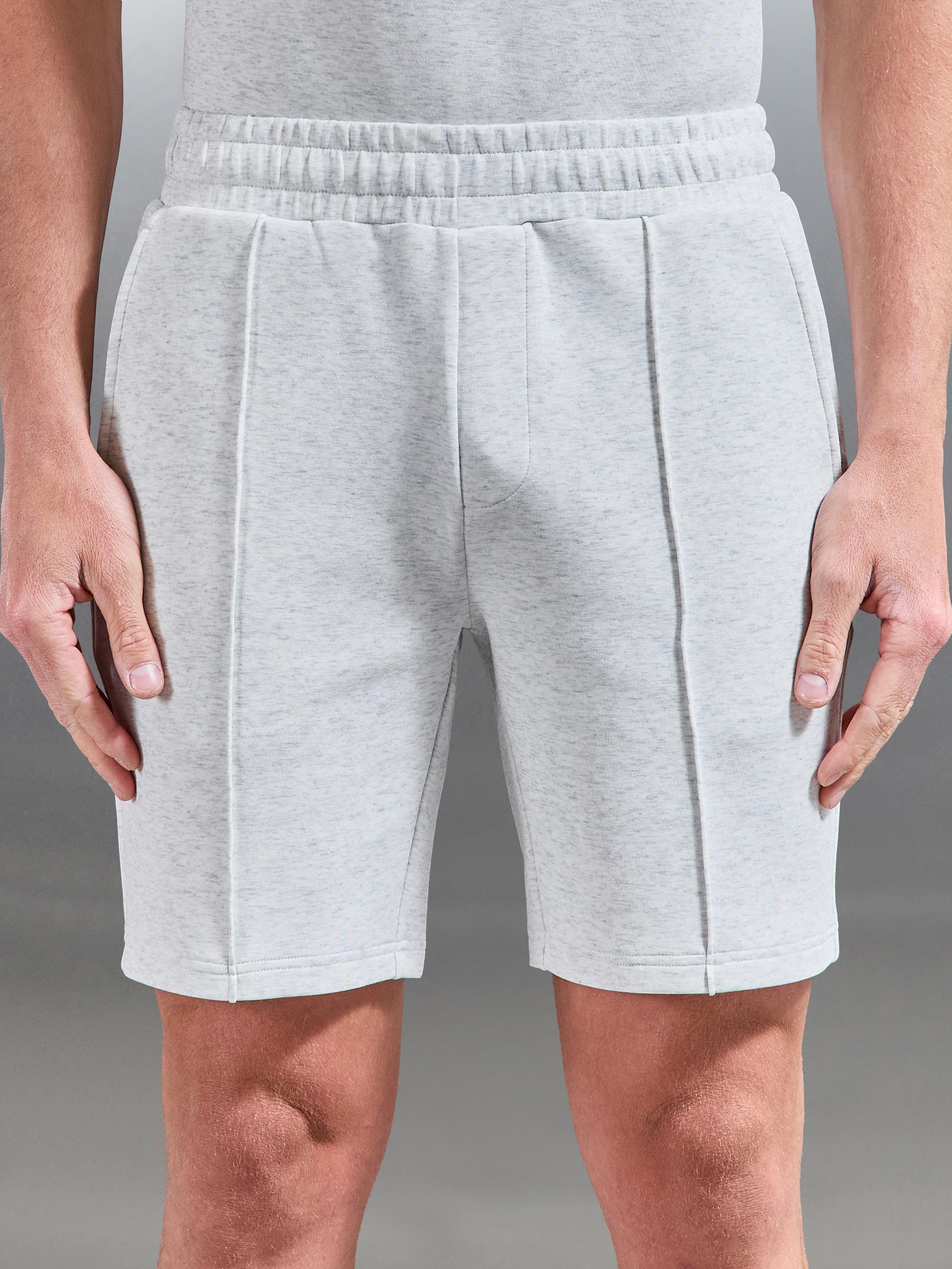 Mens Everyday Luxe Short in White Marl