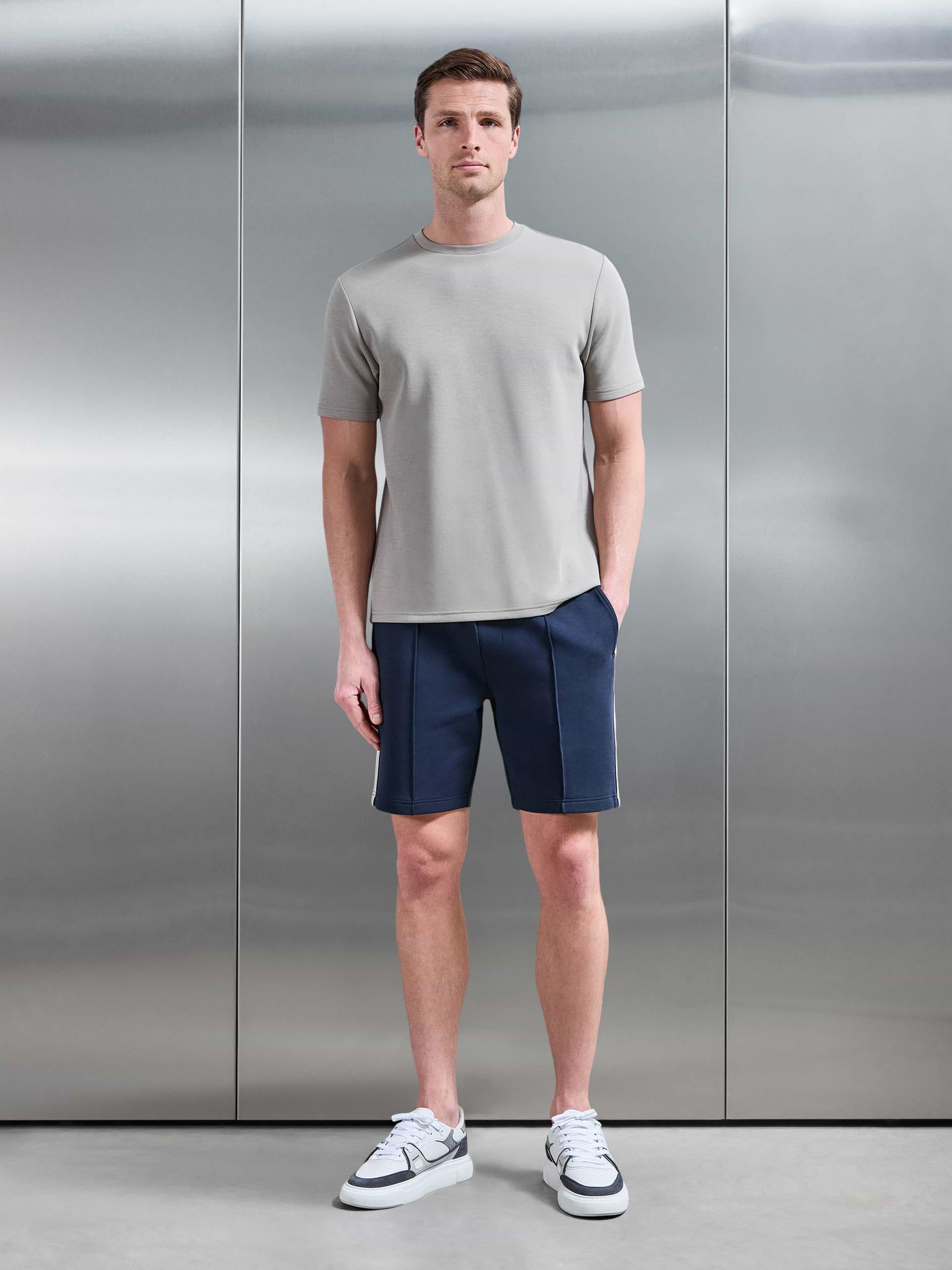 Mens Everyday Luxe Side Stripe Short in Navy