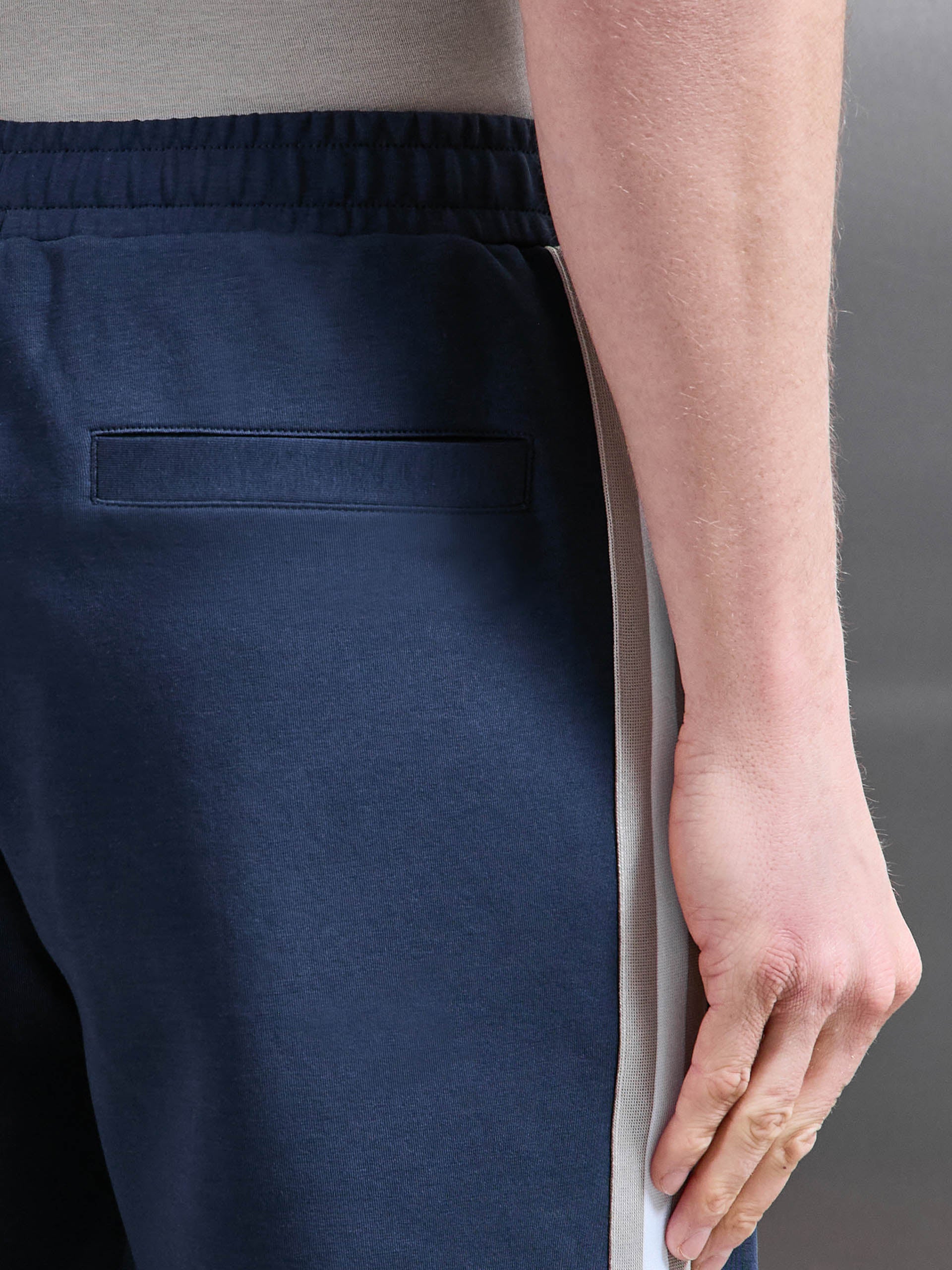Mens Everyday Luxe Side Stripe Short in Navy