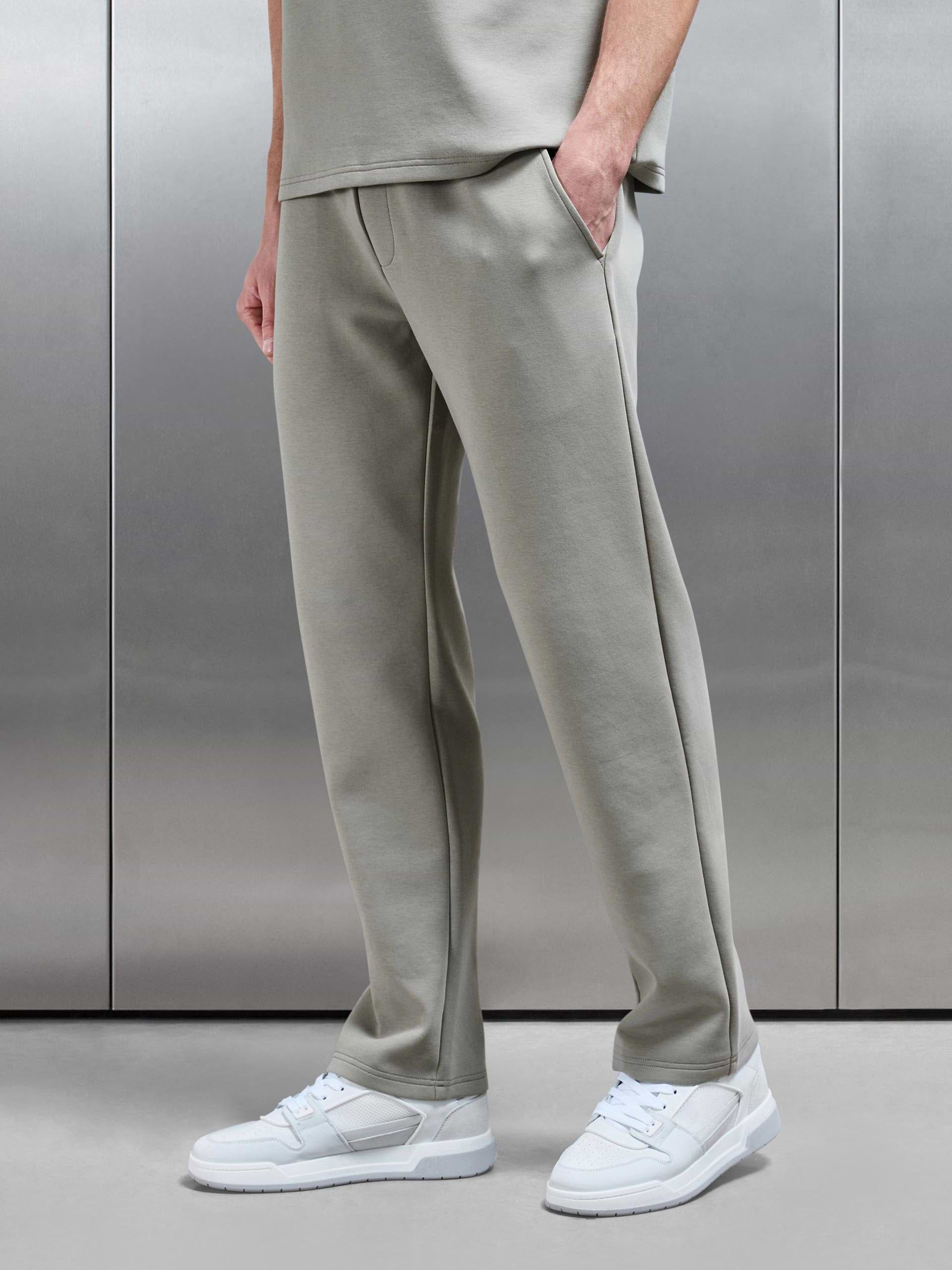Everyday Luxe Straight Leg Jogger in Stone