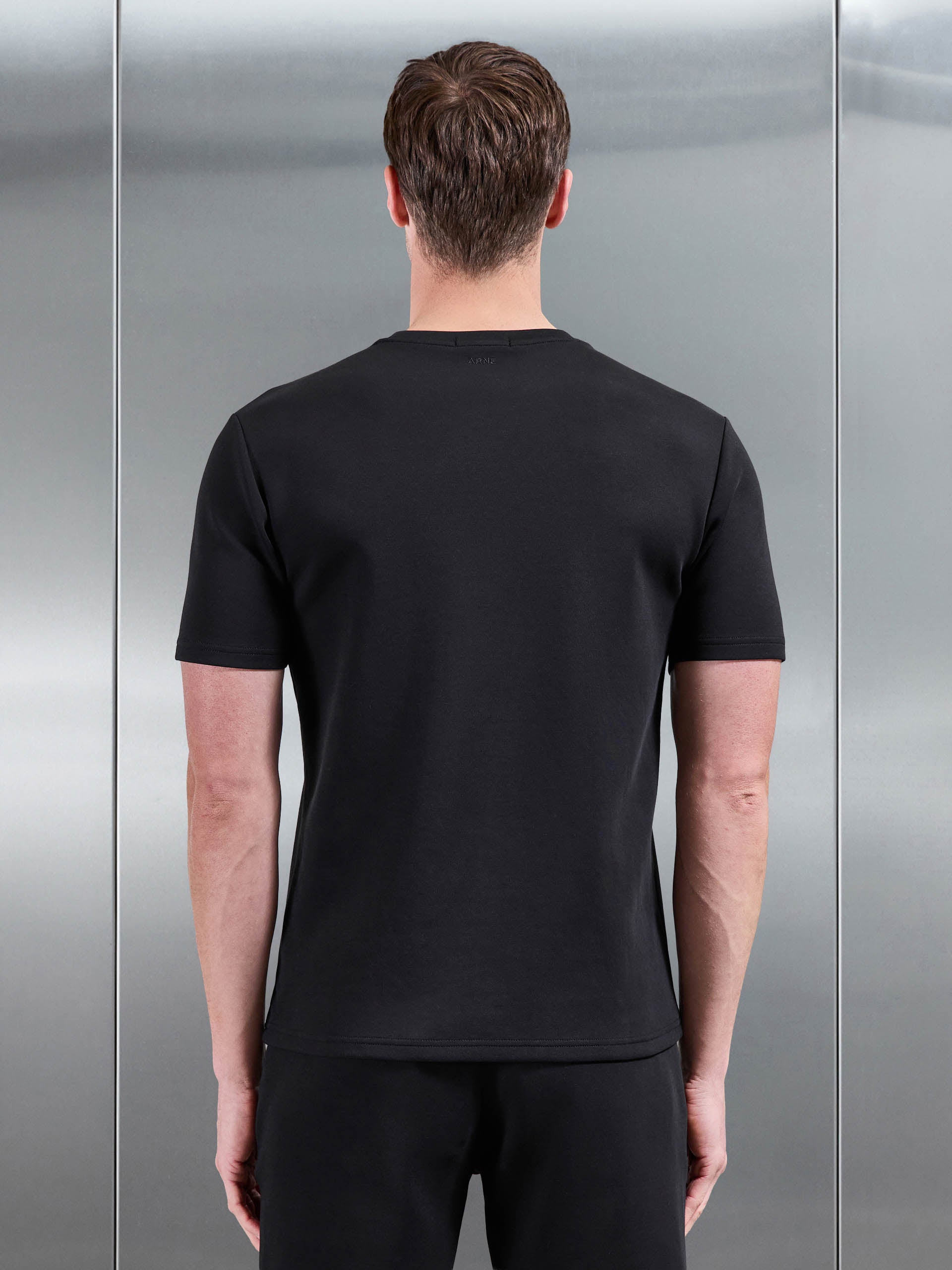Mens Everyday Luxe T-Shirt in Black