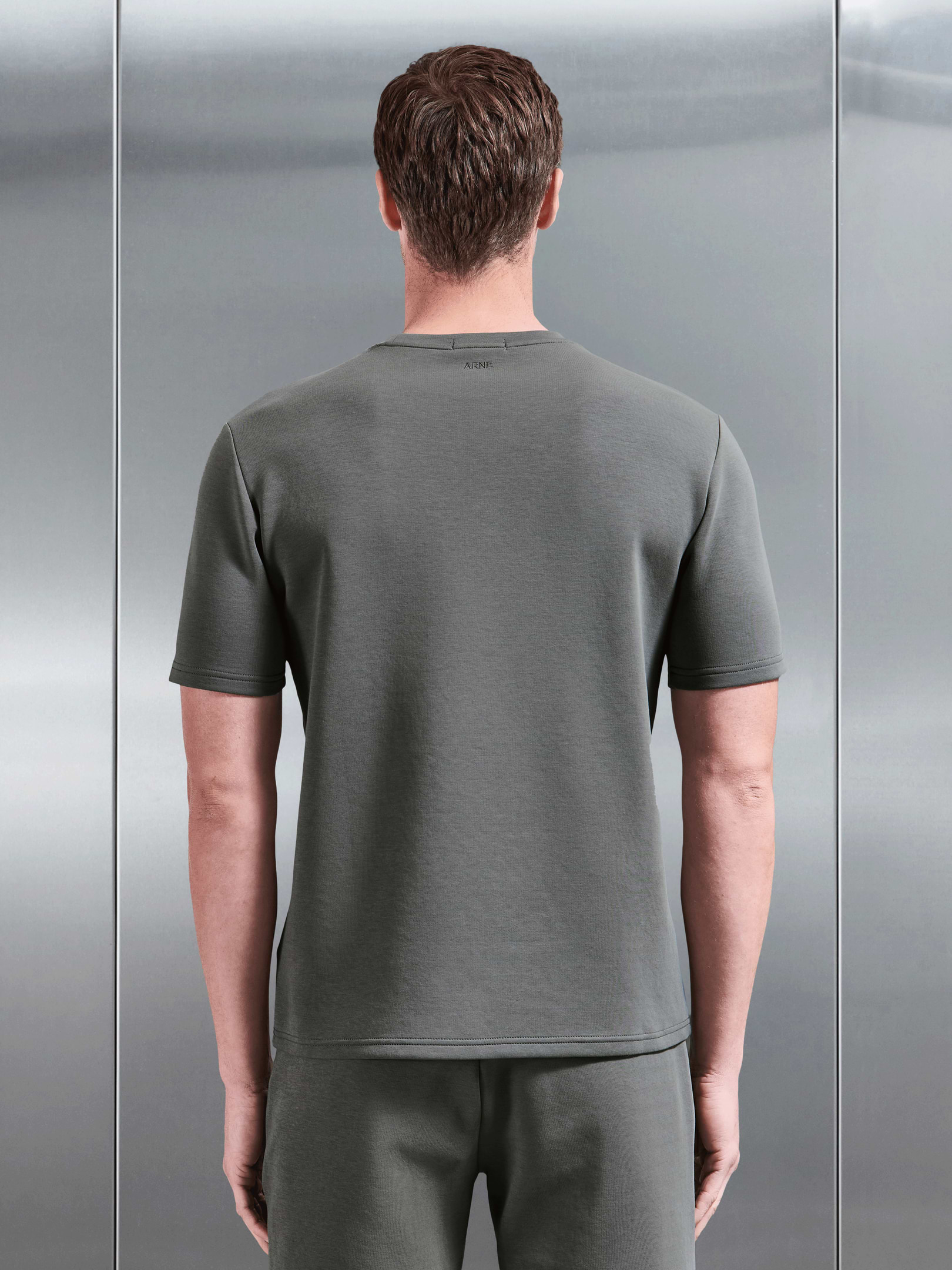 Everyday Luxe T-Shirt in Grey
