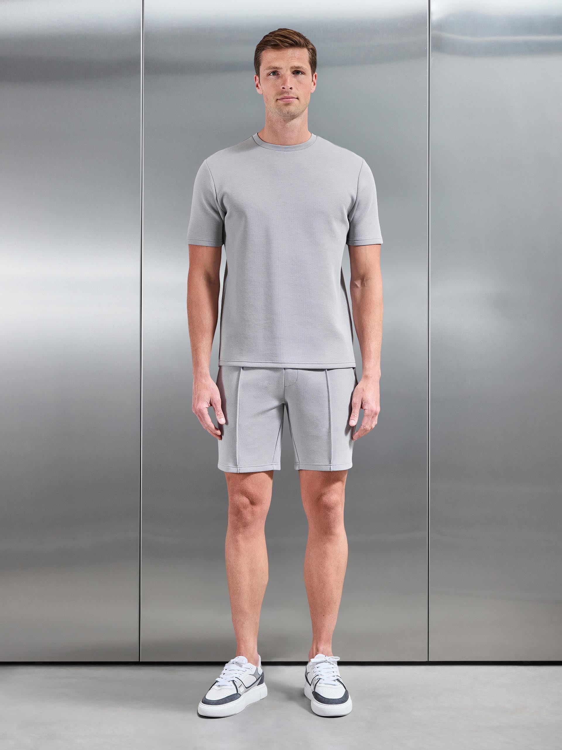 Mens Everyday Luxe T-Shirt in Mid Grey