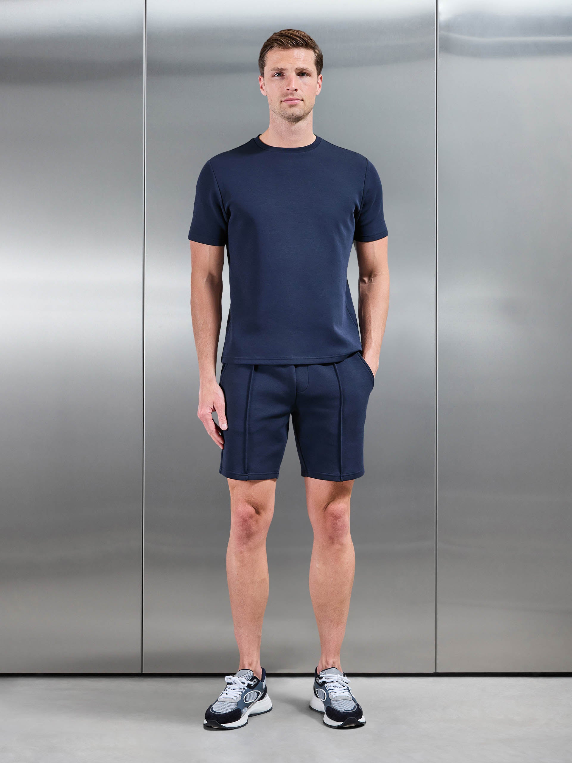 Mens Everyday Luxe T-Shirt in Navy