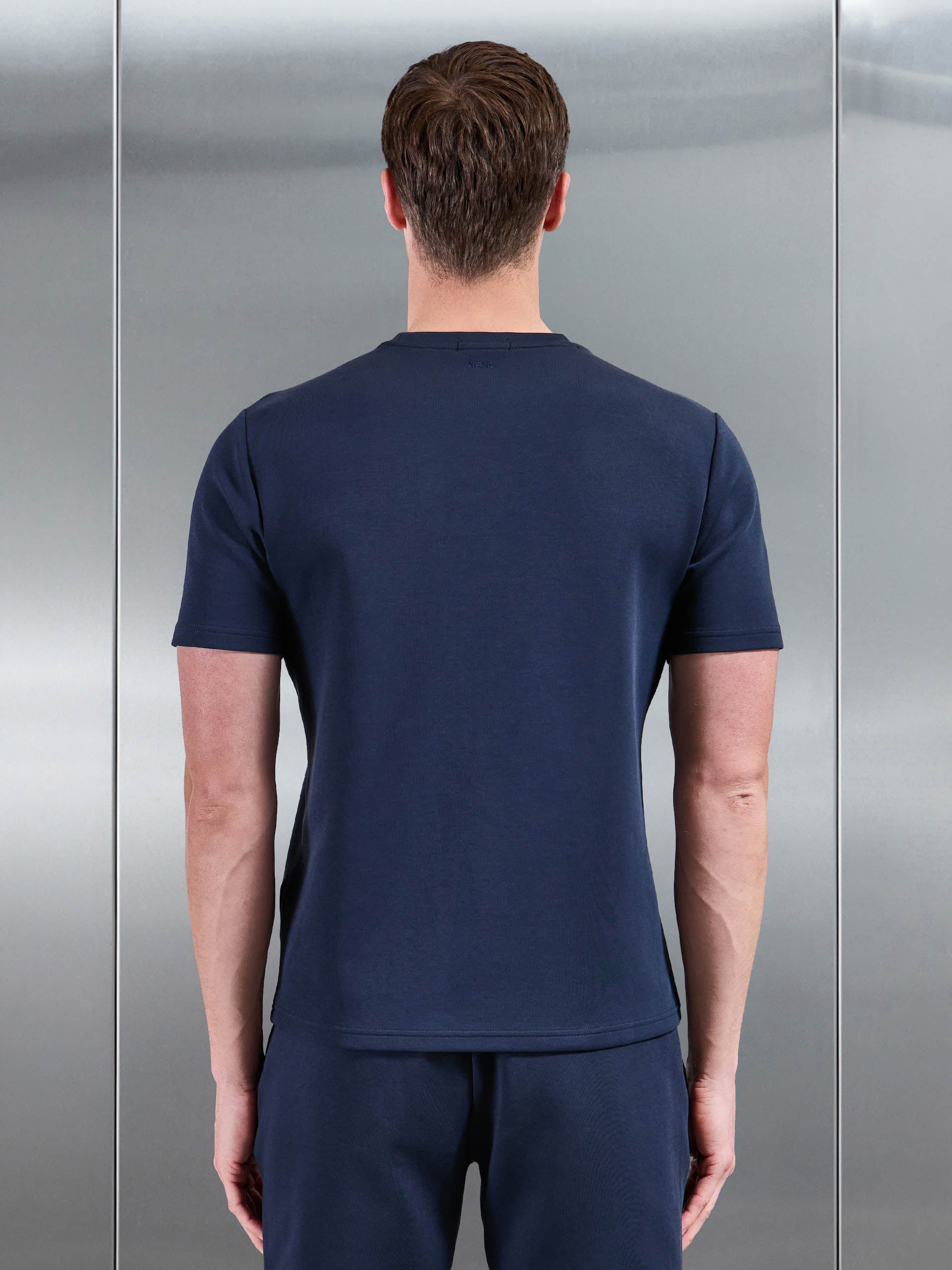 Mens Everyday Luxe T-Shirt in Navy