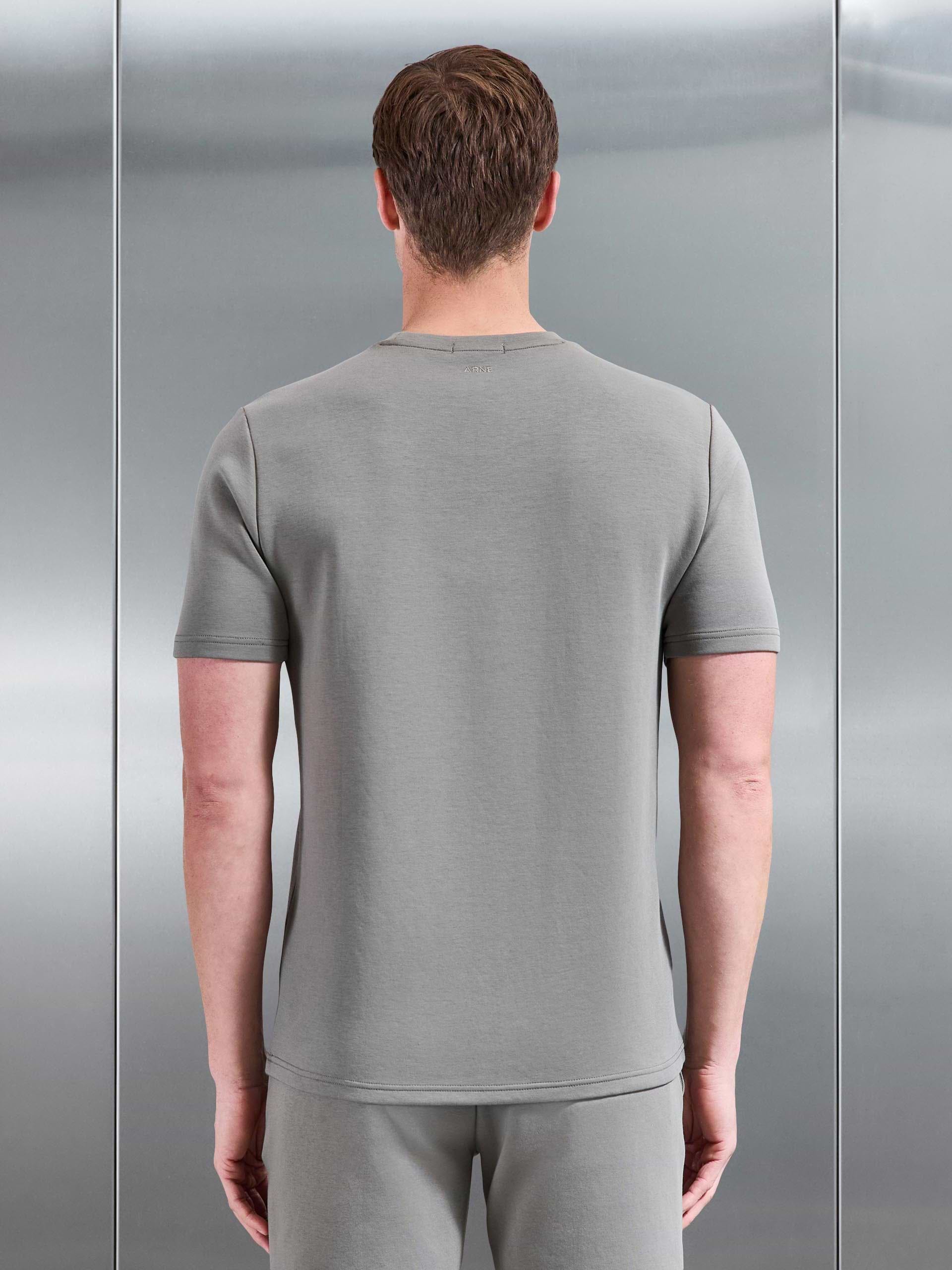 Everyday Luxe T-Shirt in Olive