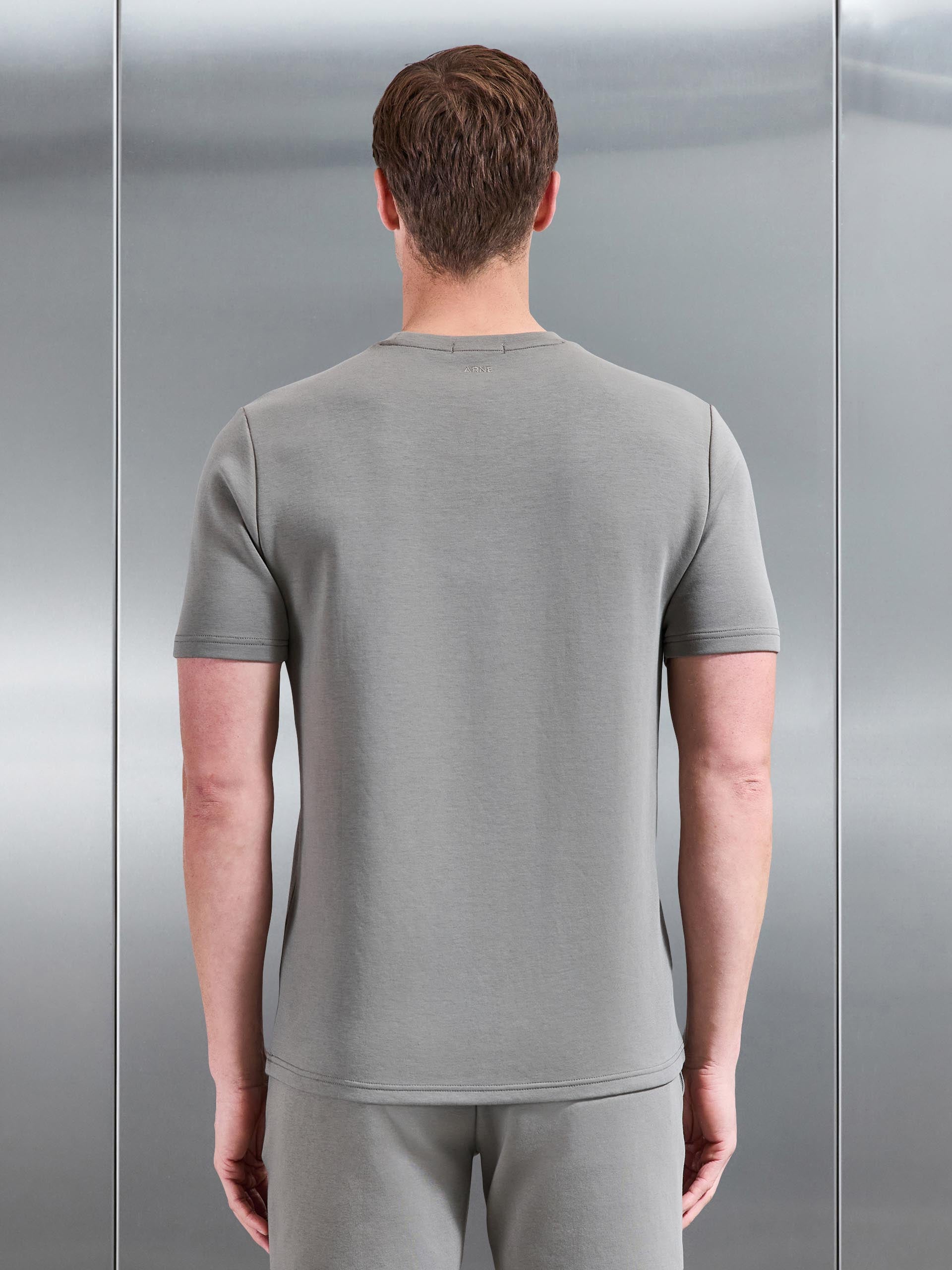 Mens Everyday Luxe T-Shirt in Olive