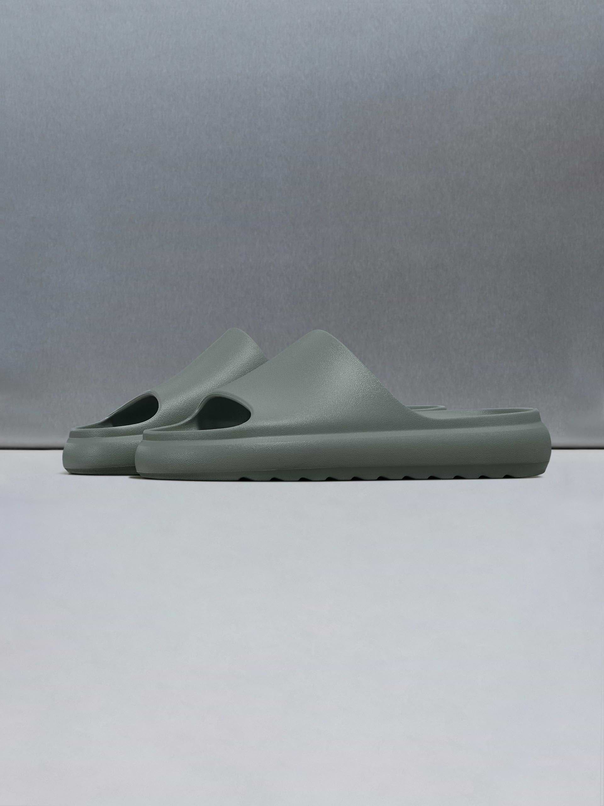 Everyday Slider in Olive