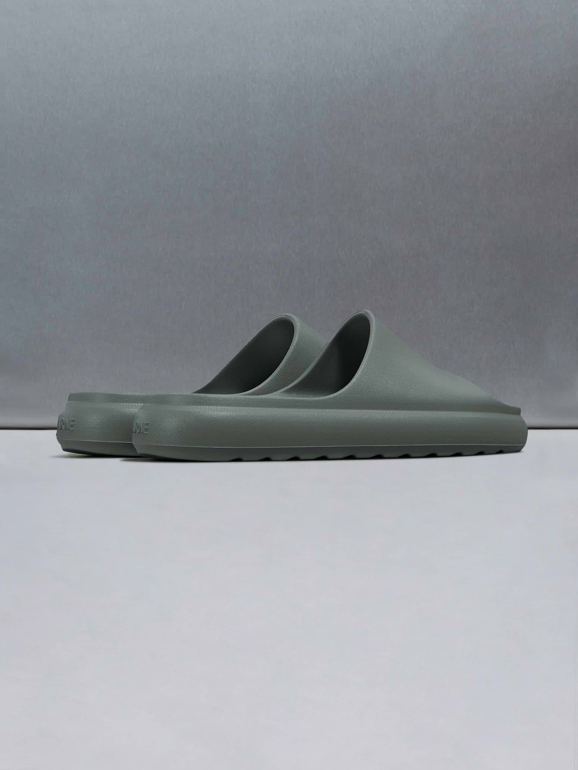 Everyday Slider in Olive