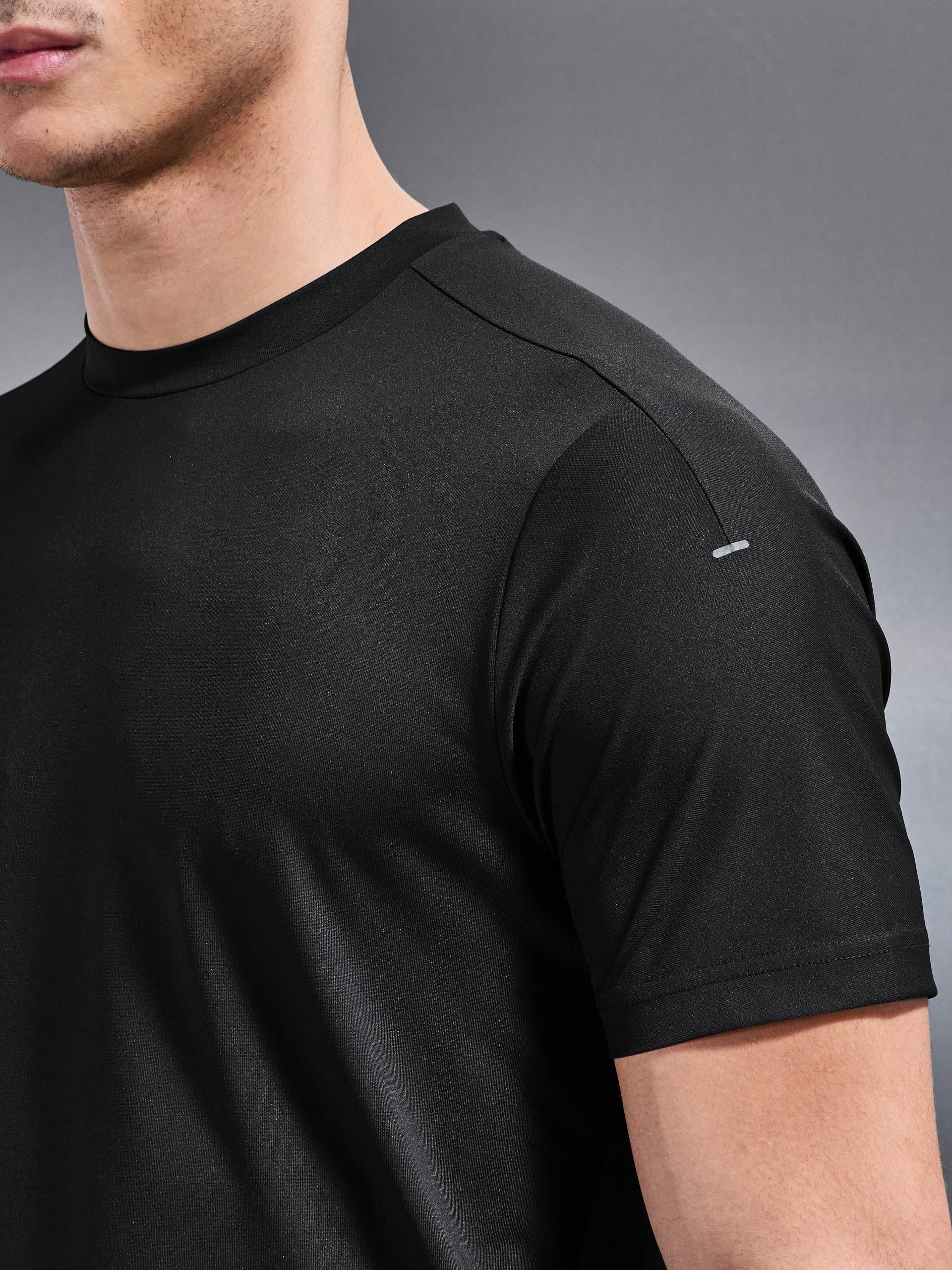 Mens Everyday Technical T-Shirt in Black
