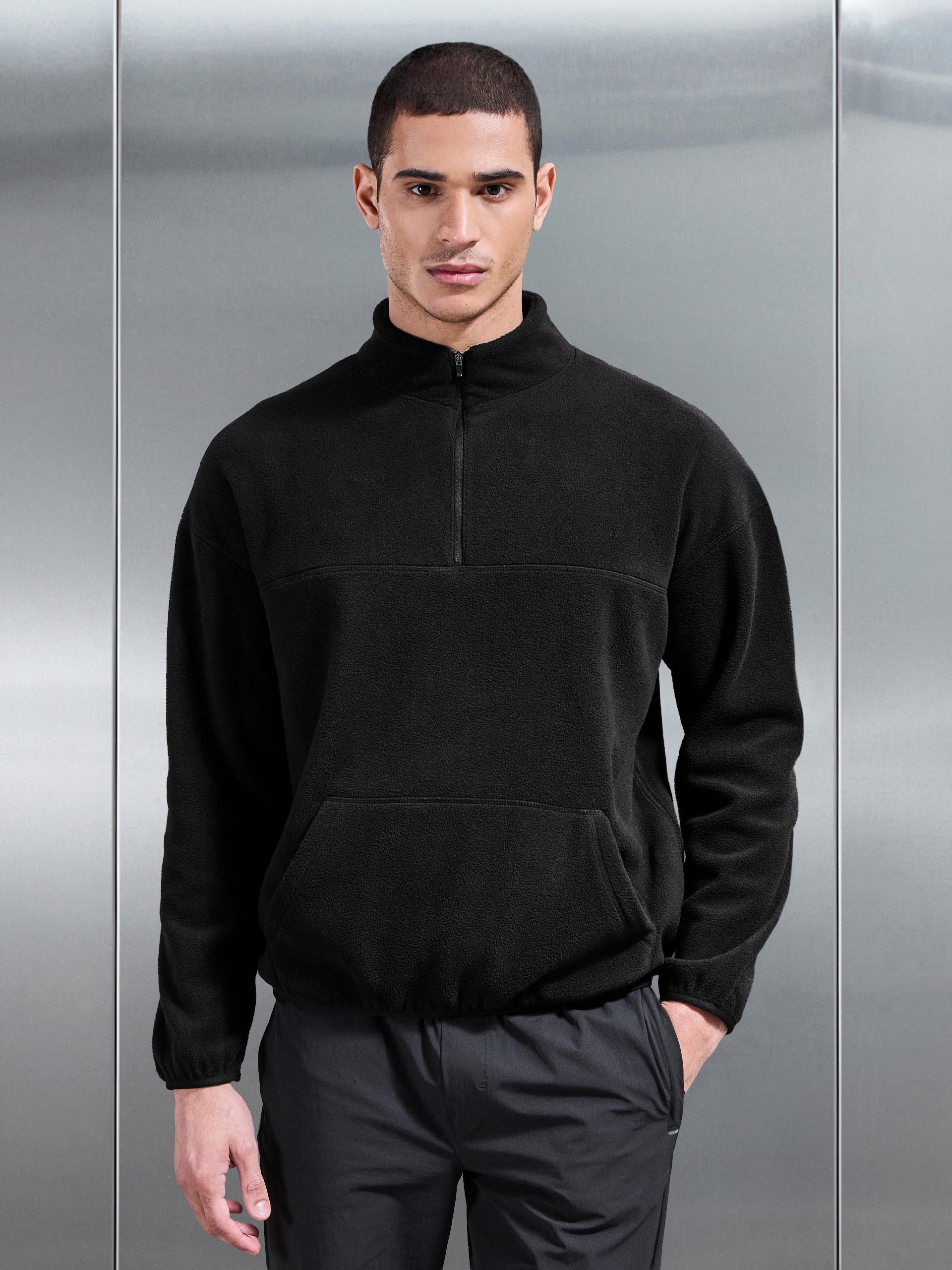 Mens Fleece Relaxed Fit Half Zip in Black