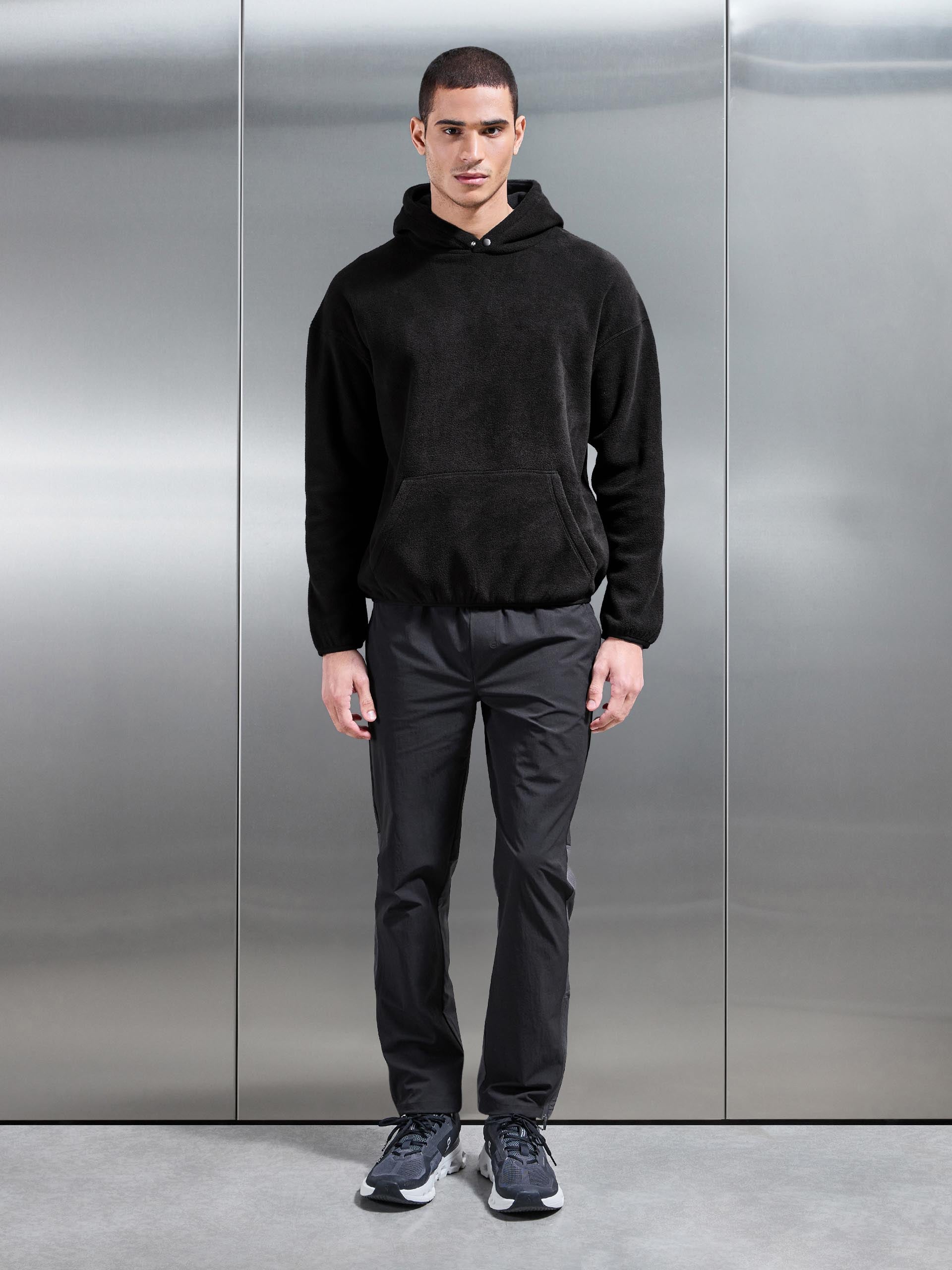 Mens Fleece Relaxed Fit Hoodie in Black